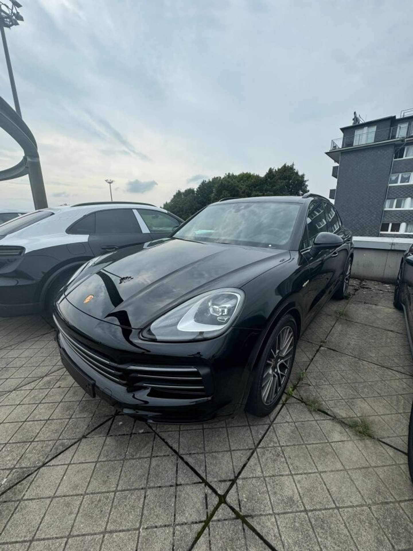 Porsche - Cayenne