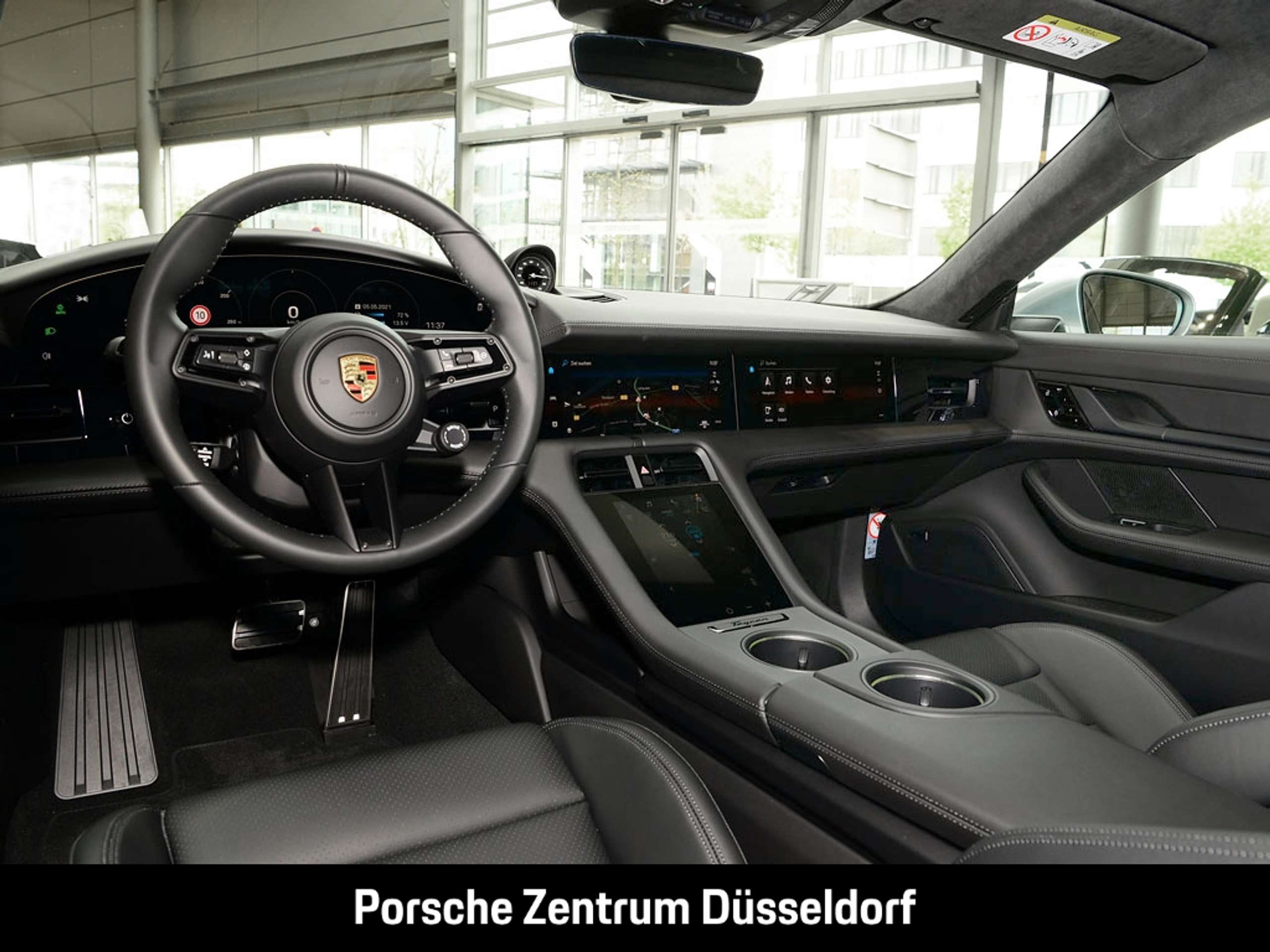 Porsche - Taycan