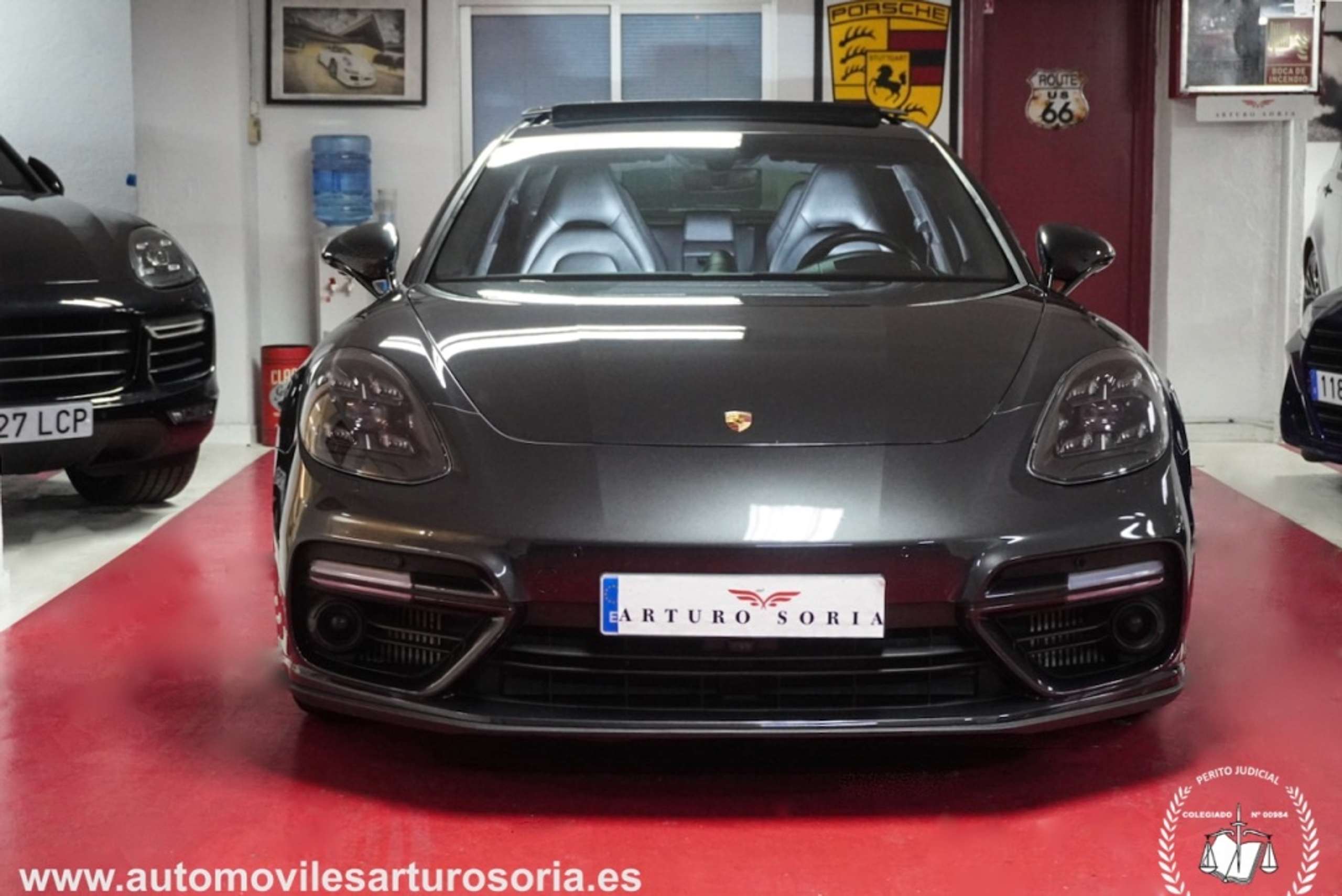 Porsche - Panamera