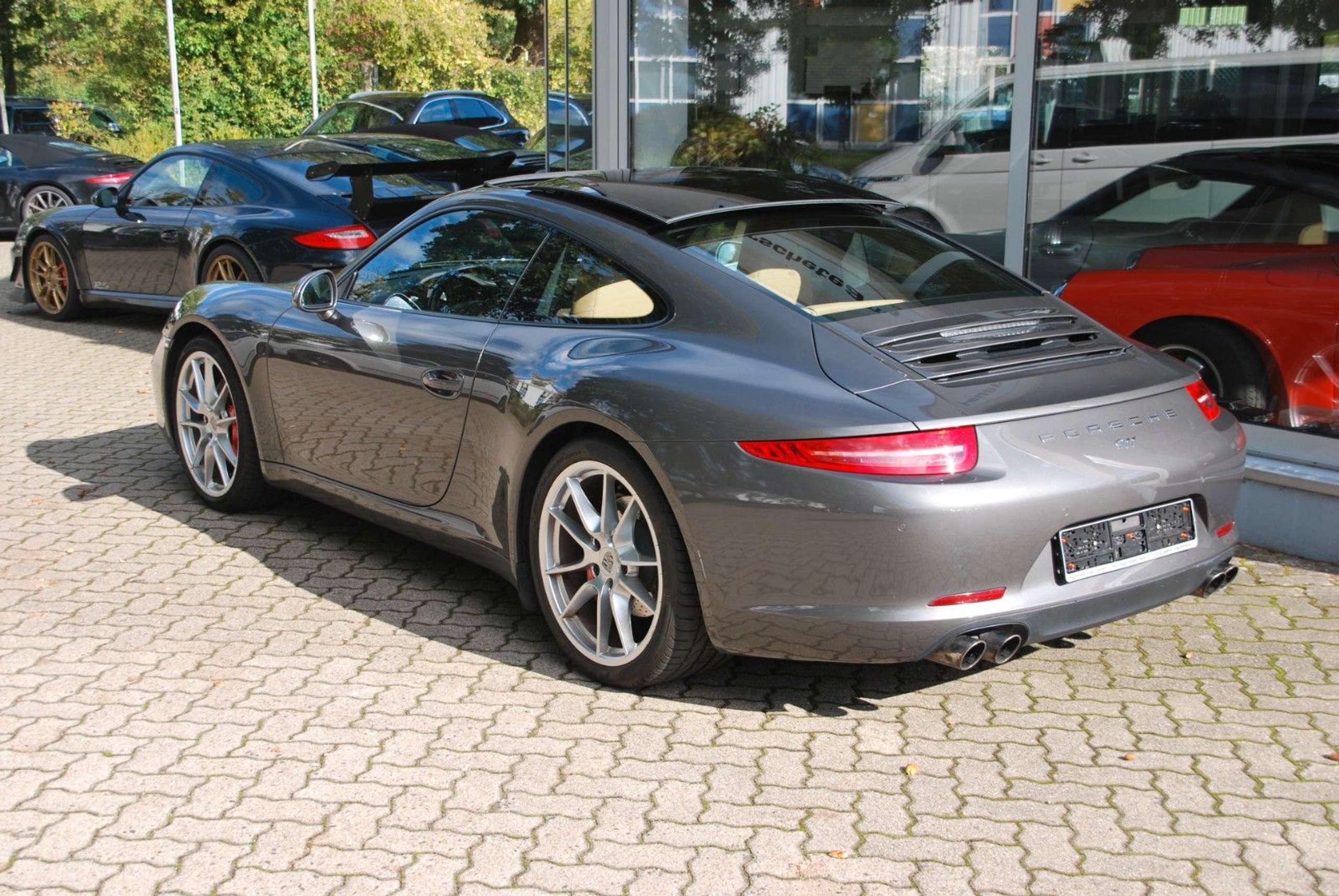 Porsche - 991