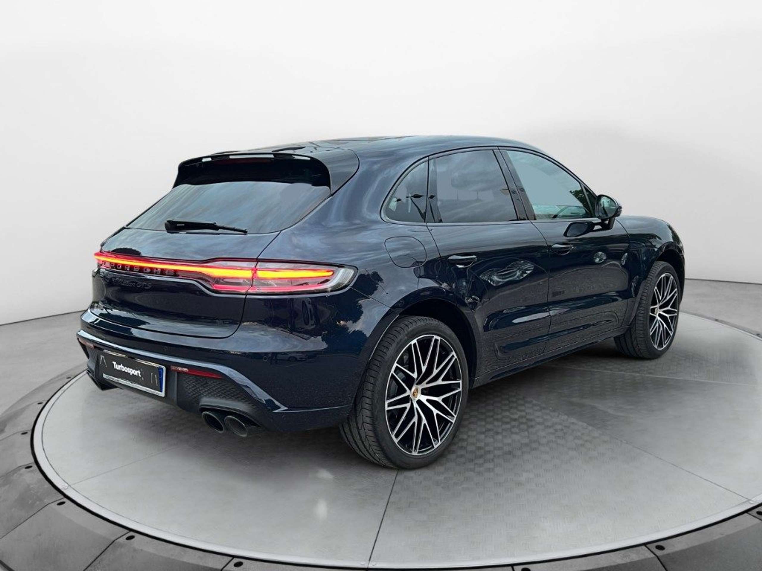 Porsche - Macan