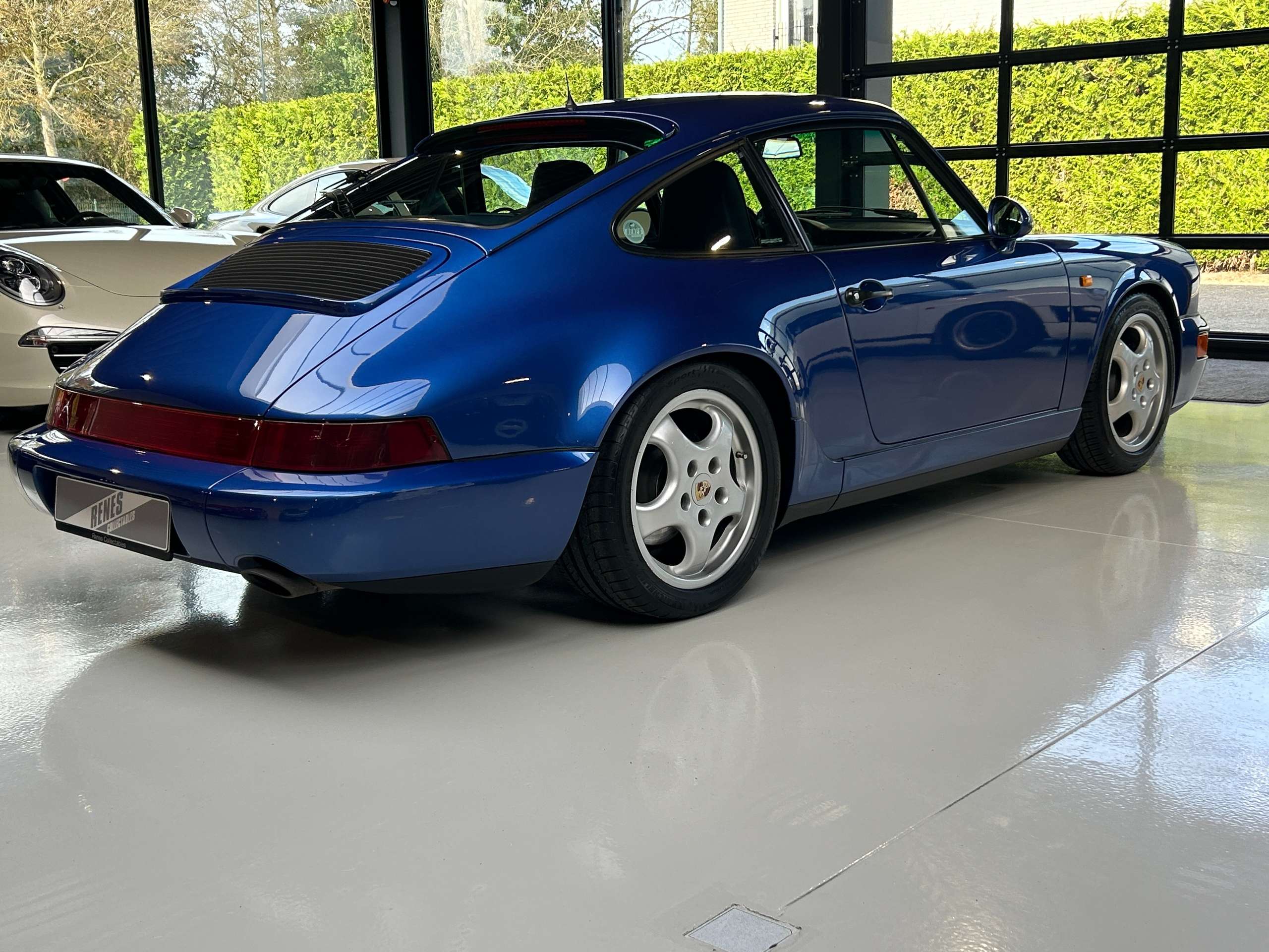 Porsche - 964