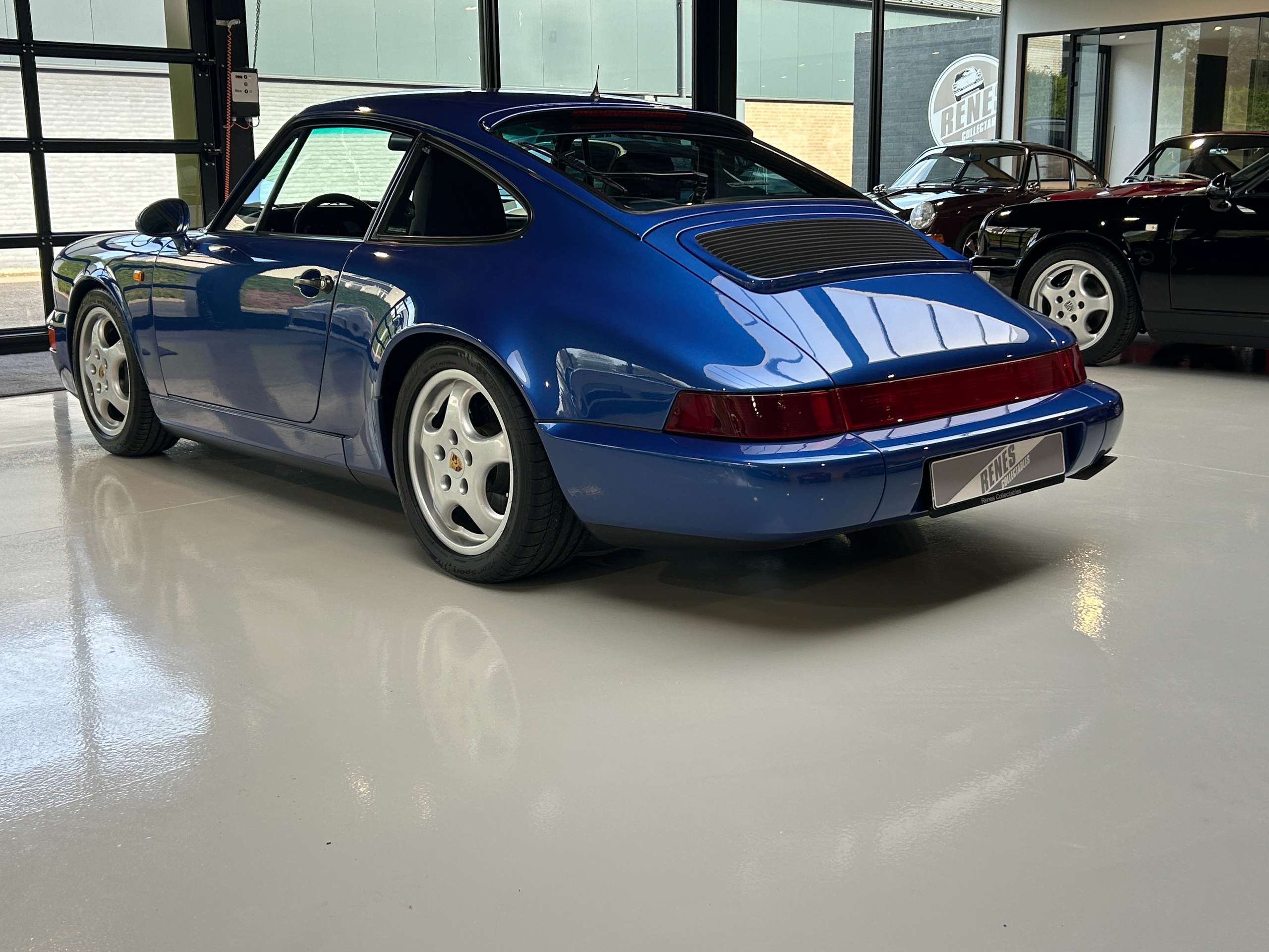 Porsche - 964