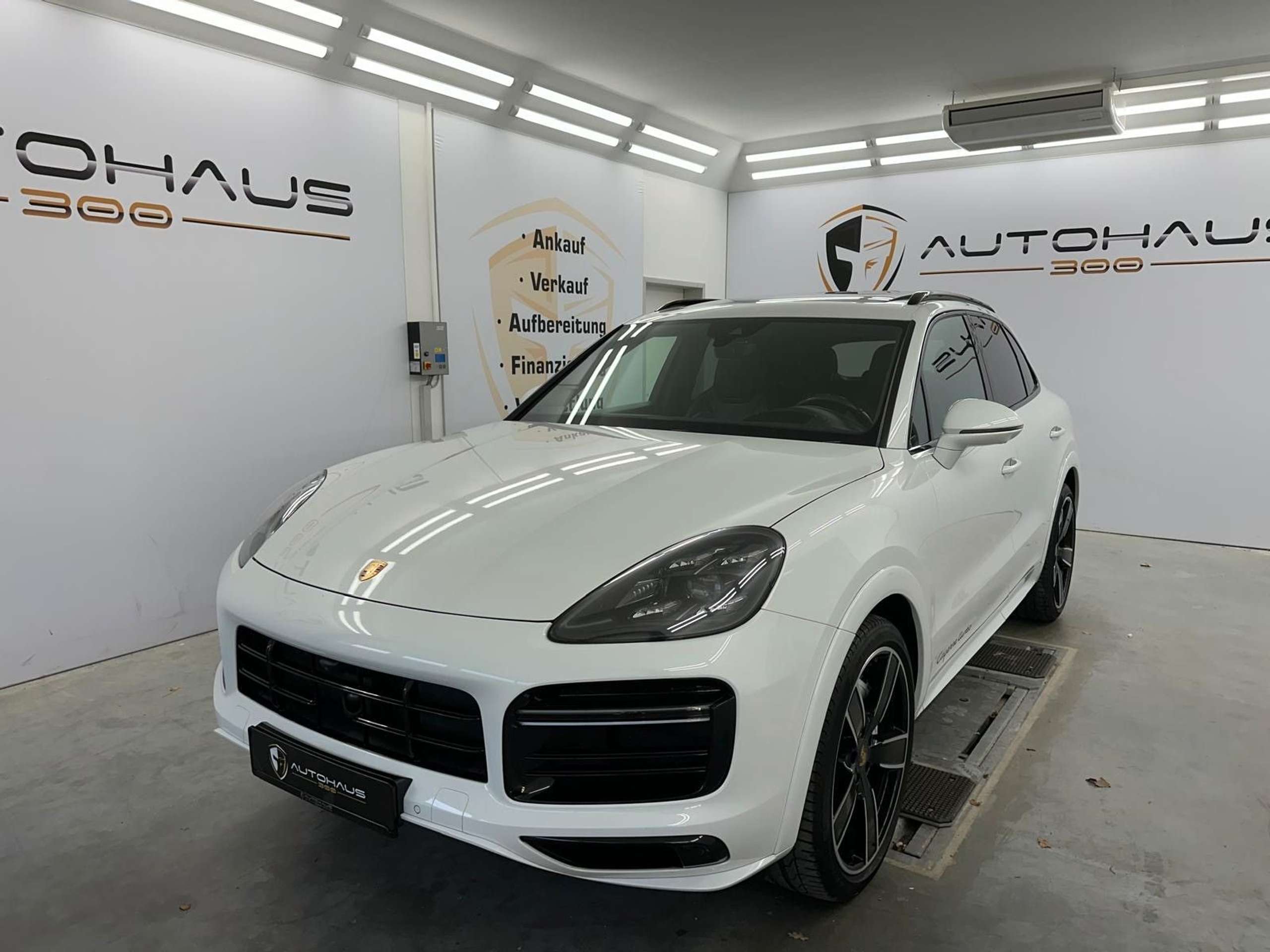 Porsche - Cayenne