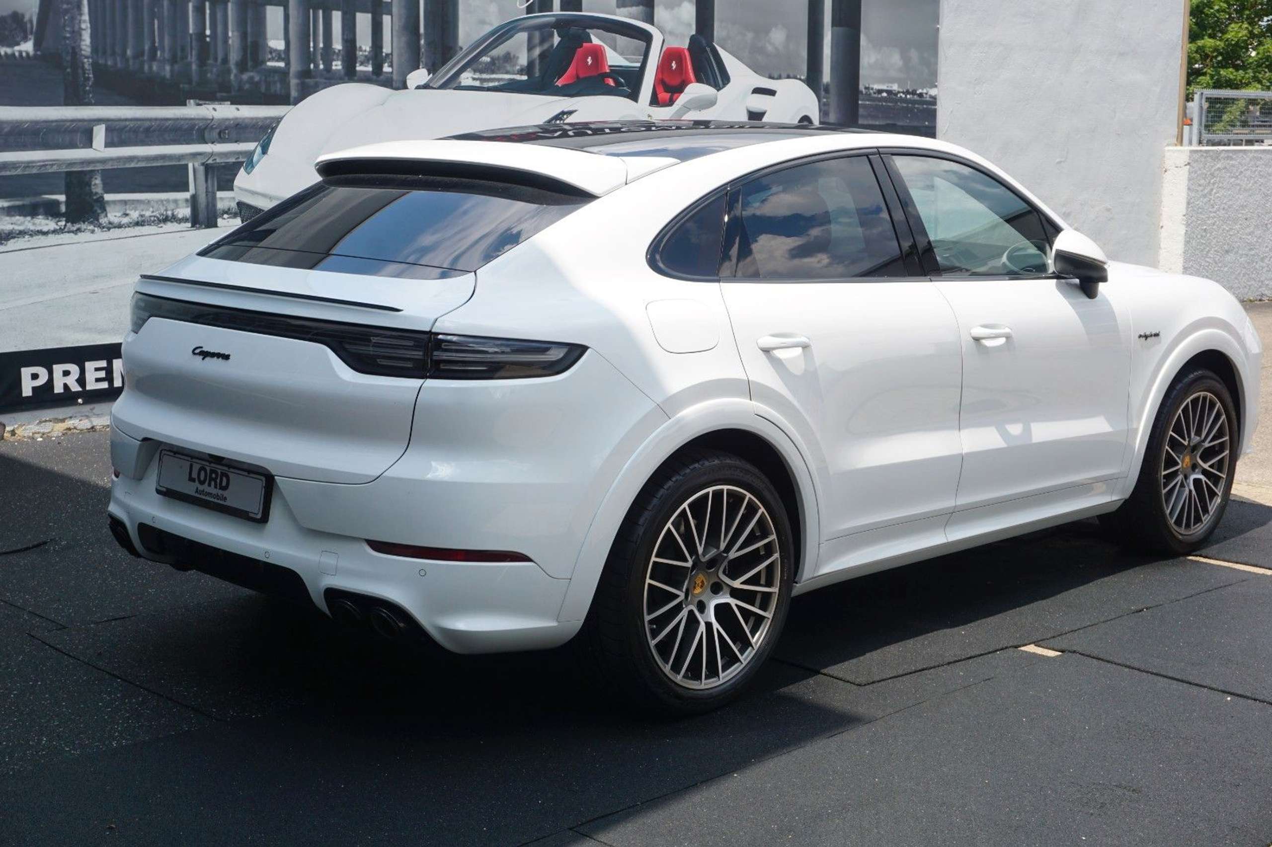 Porsche - Cayenne