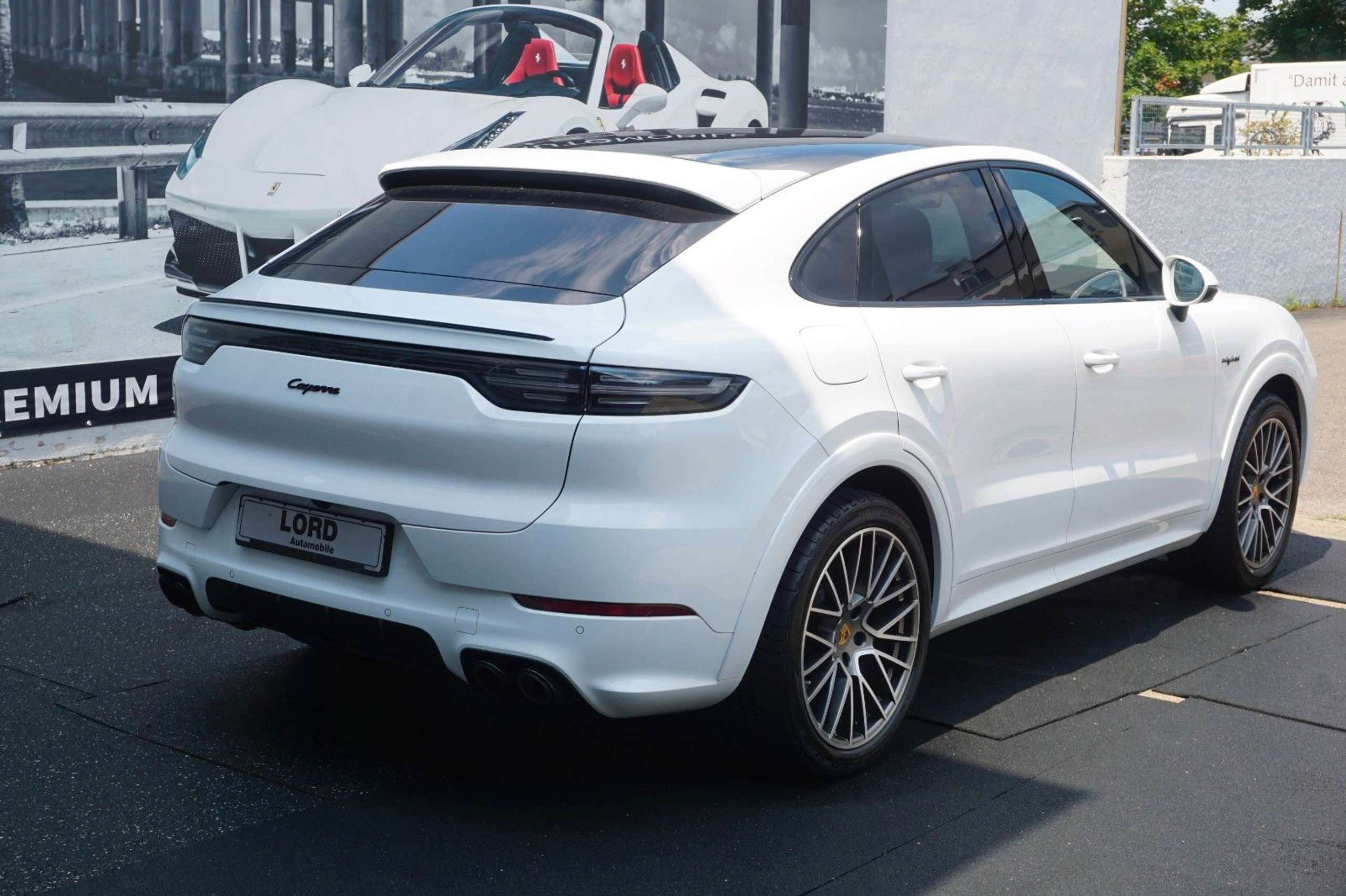 Porsche - Cayenne