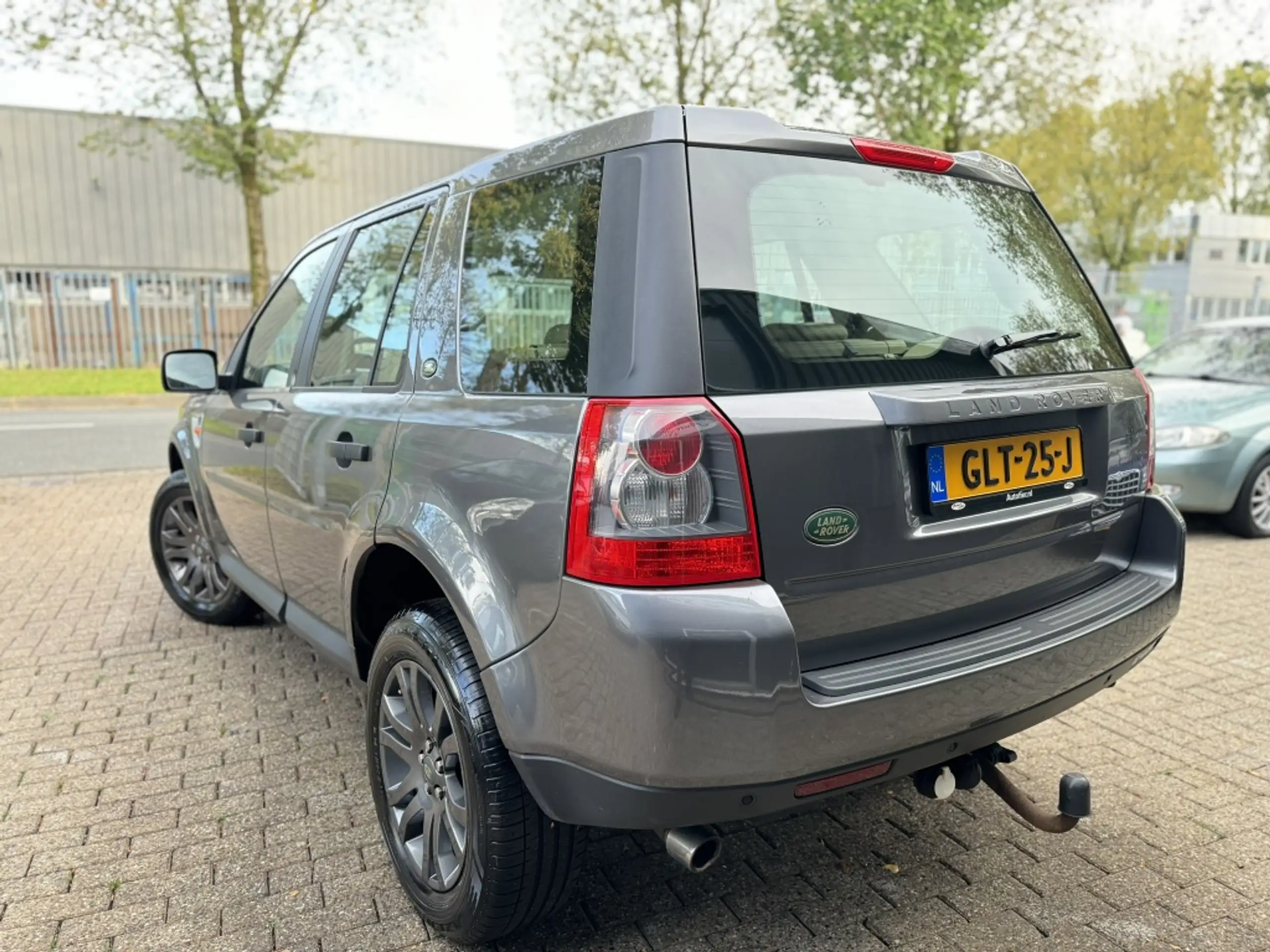 Land Rover - Freelander