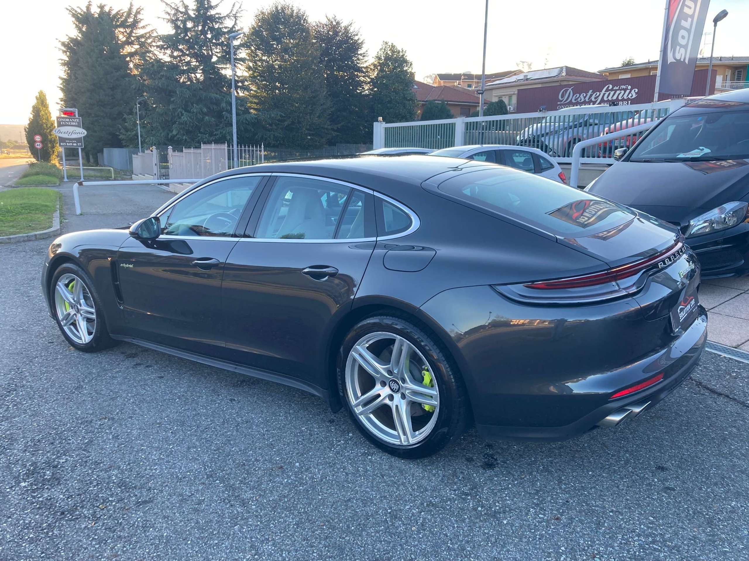 Porsche - Panamera