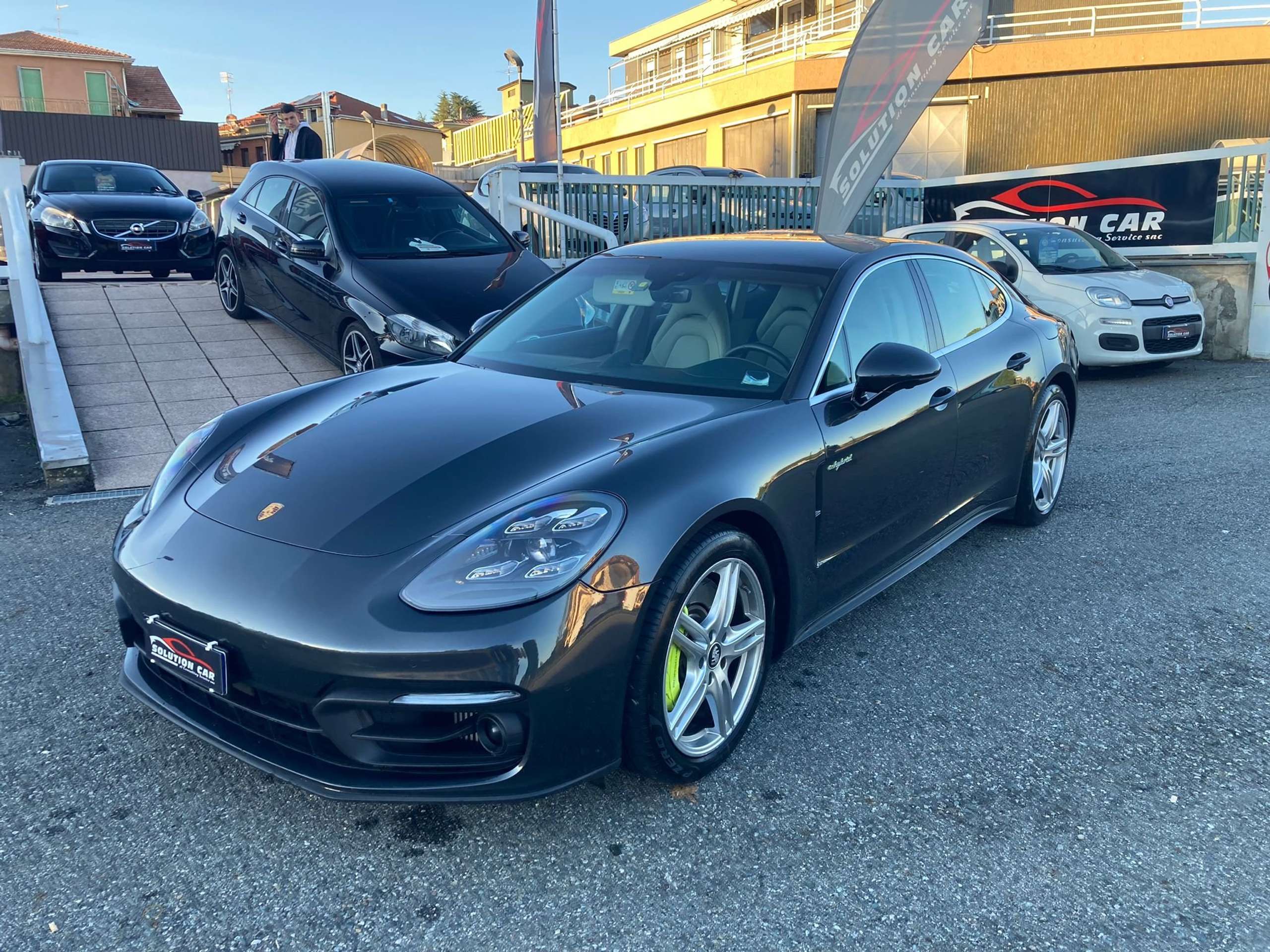 Porsche - Panamera