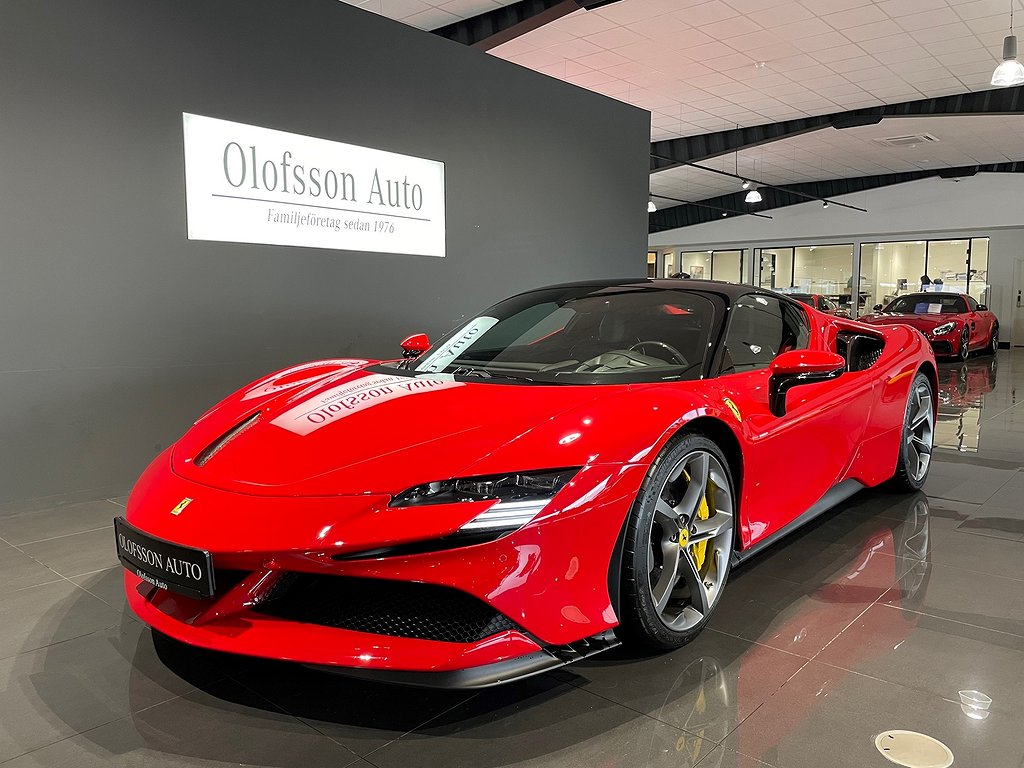 Ferrari SF90Stradale 2021 