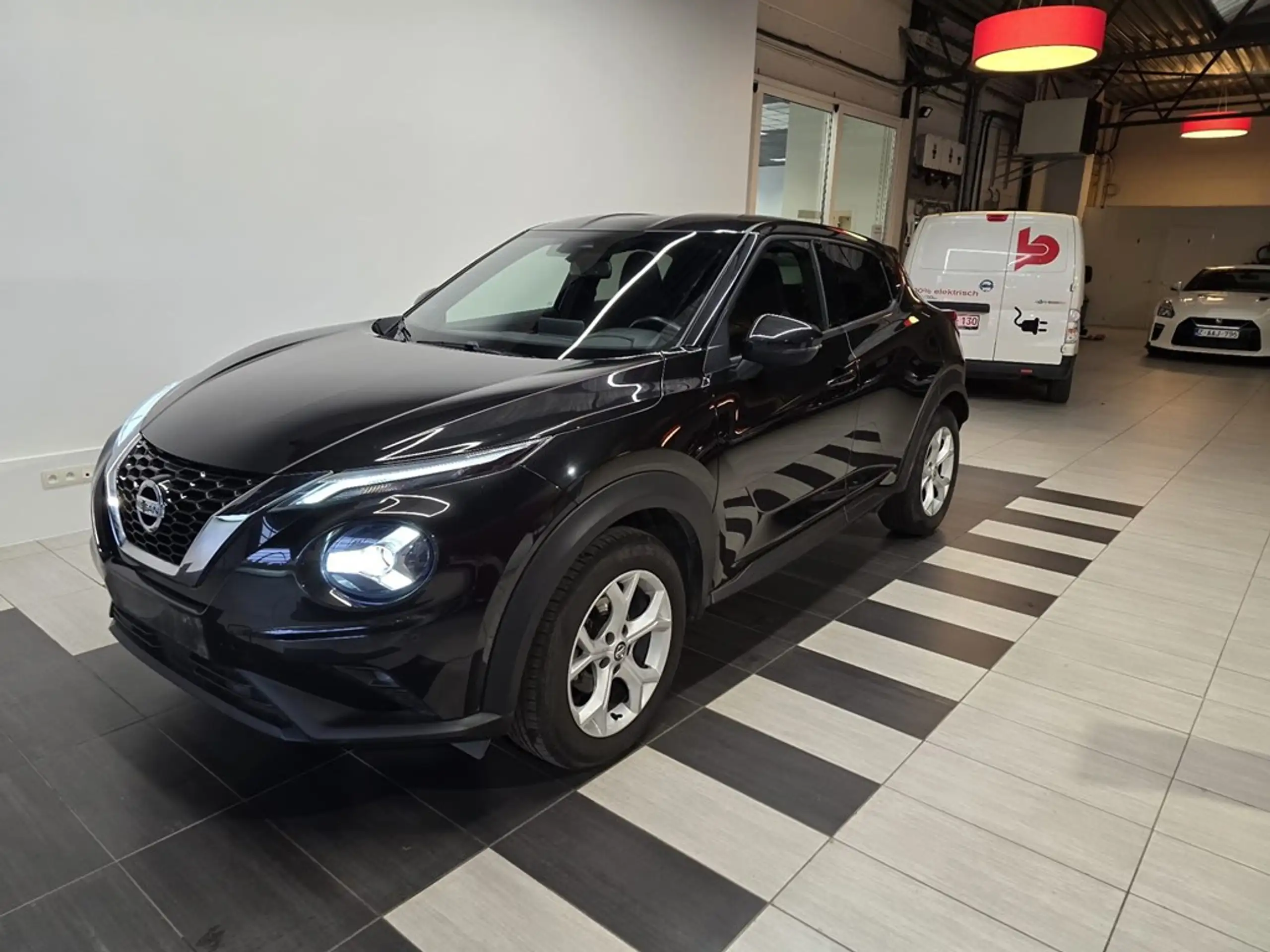 Nissan - Juke