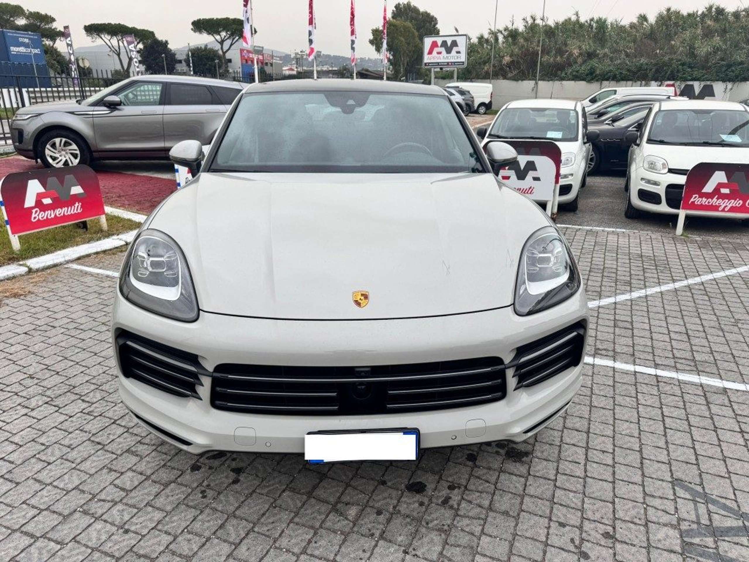 Porsche - Cayenne