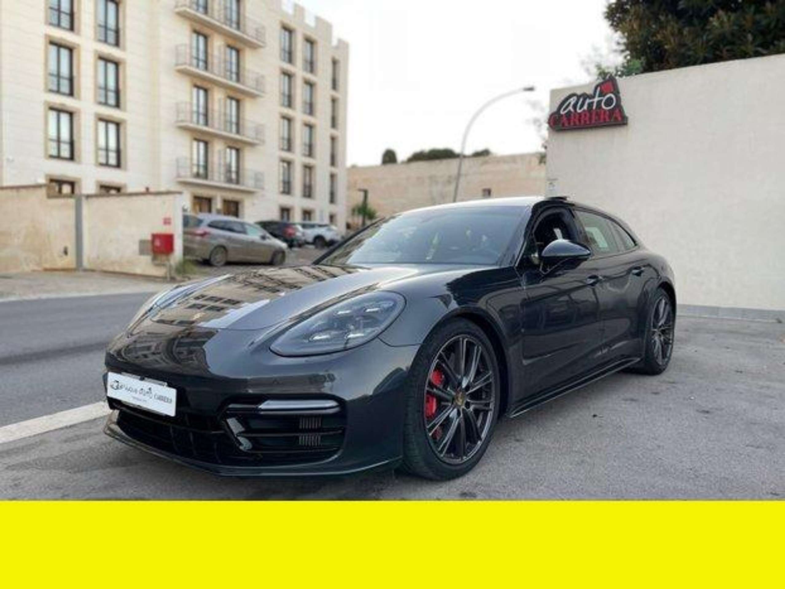 Porsche - Panamera