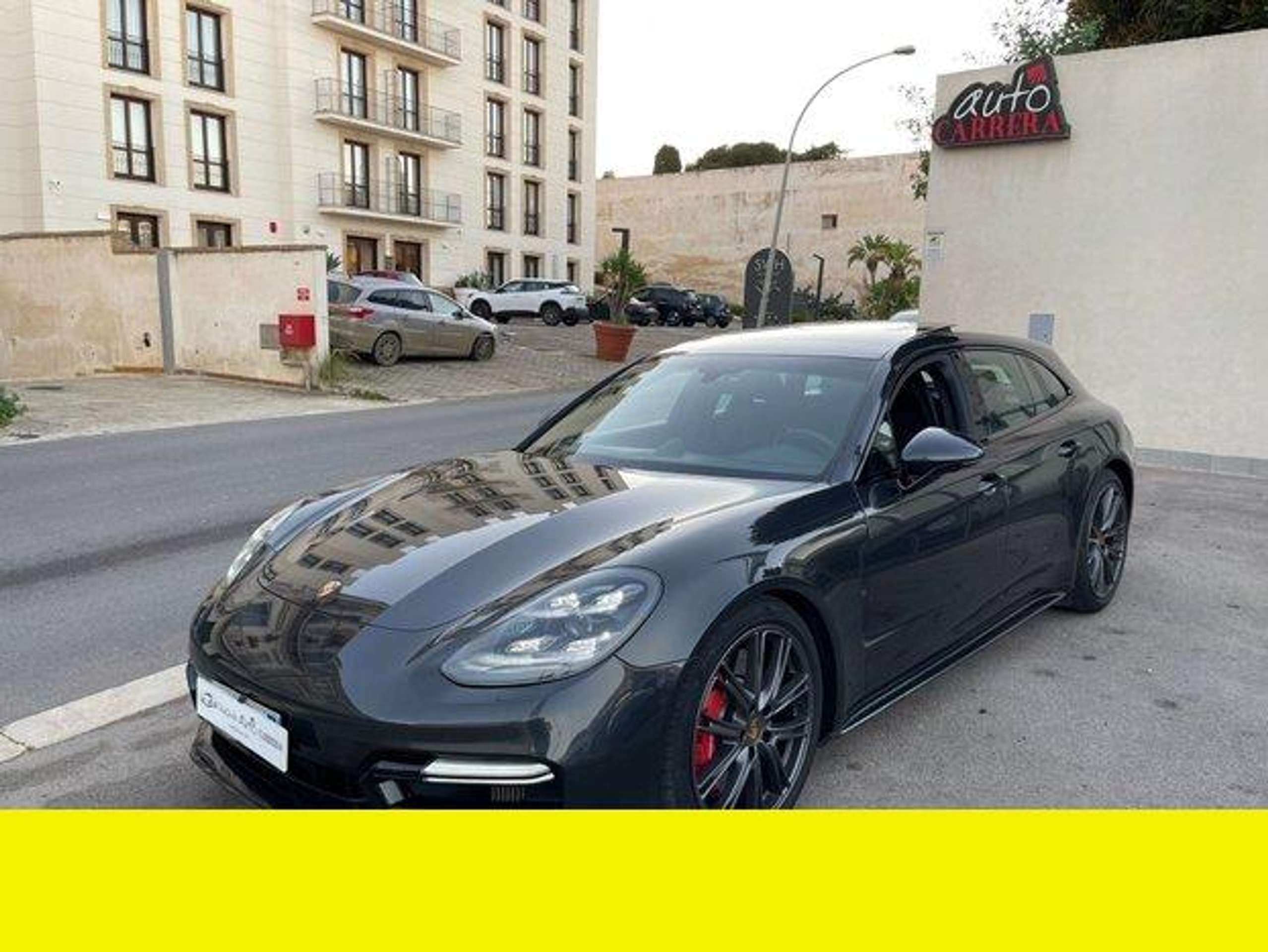 Porsche - Panamera