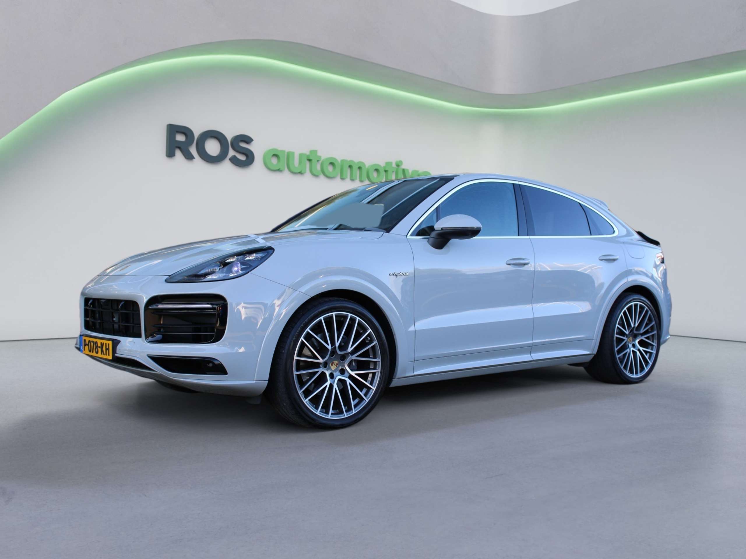 Porsche - Cayenne