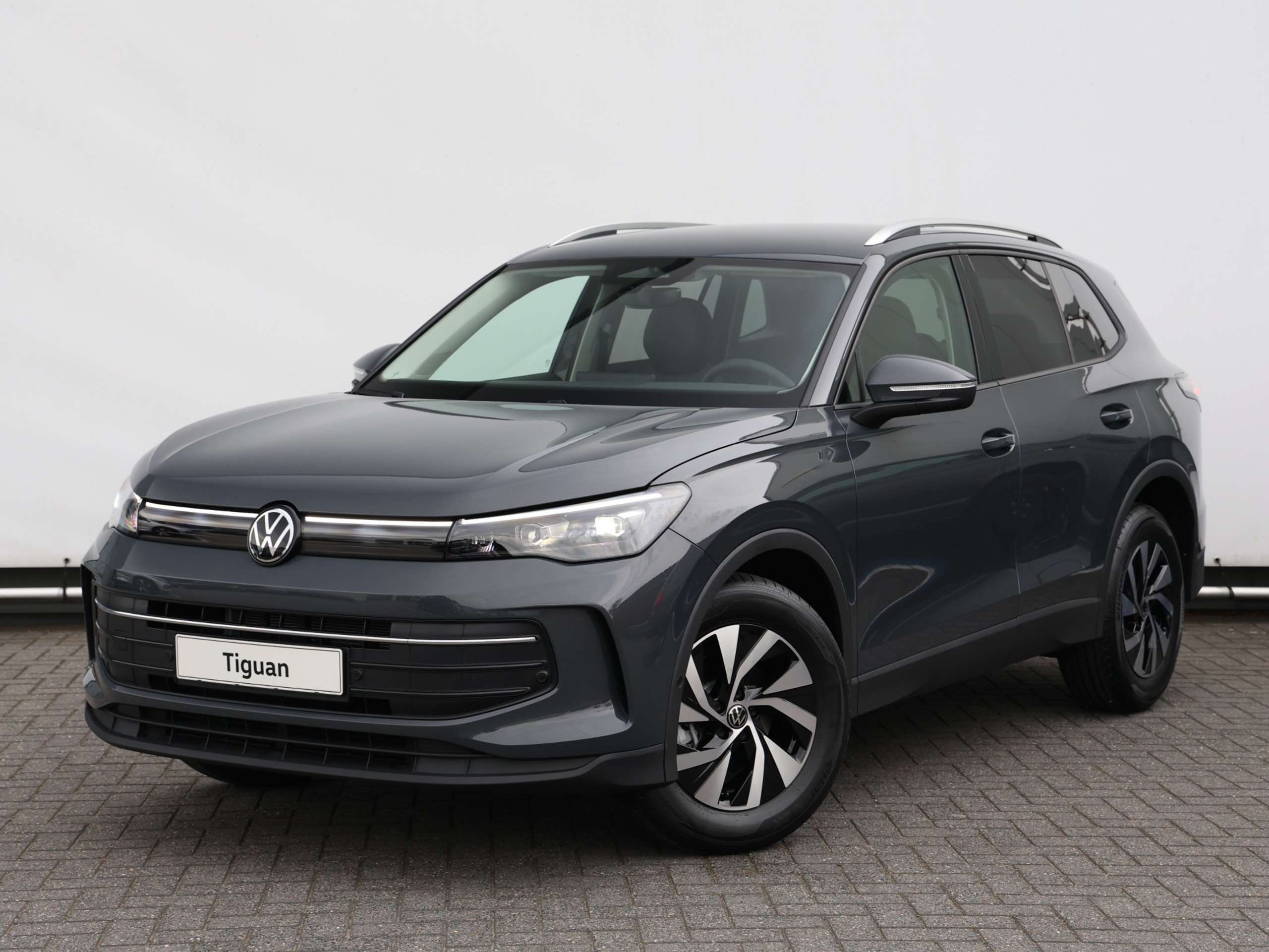 Volkswagen - Tiguan