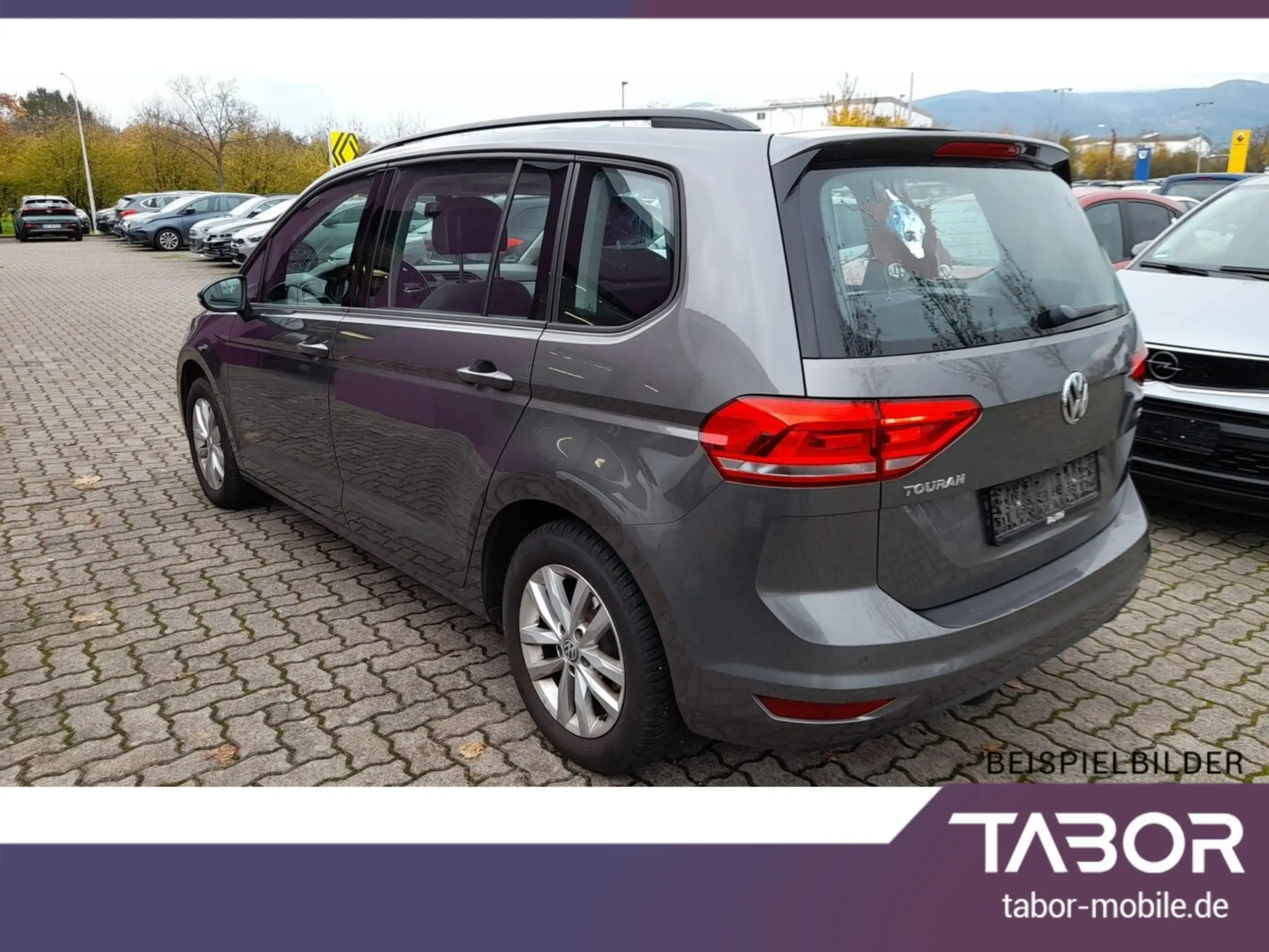 Volkswagen - Touran