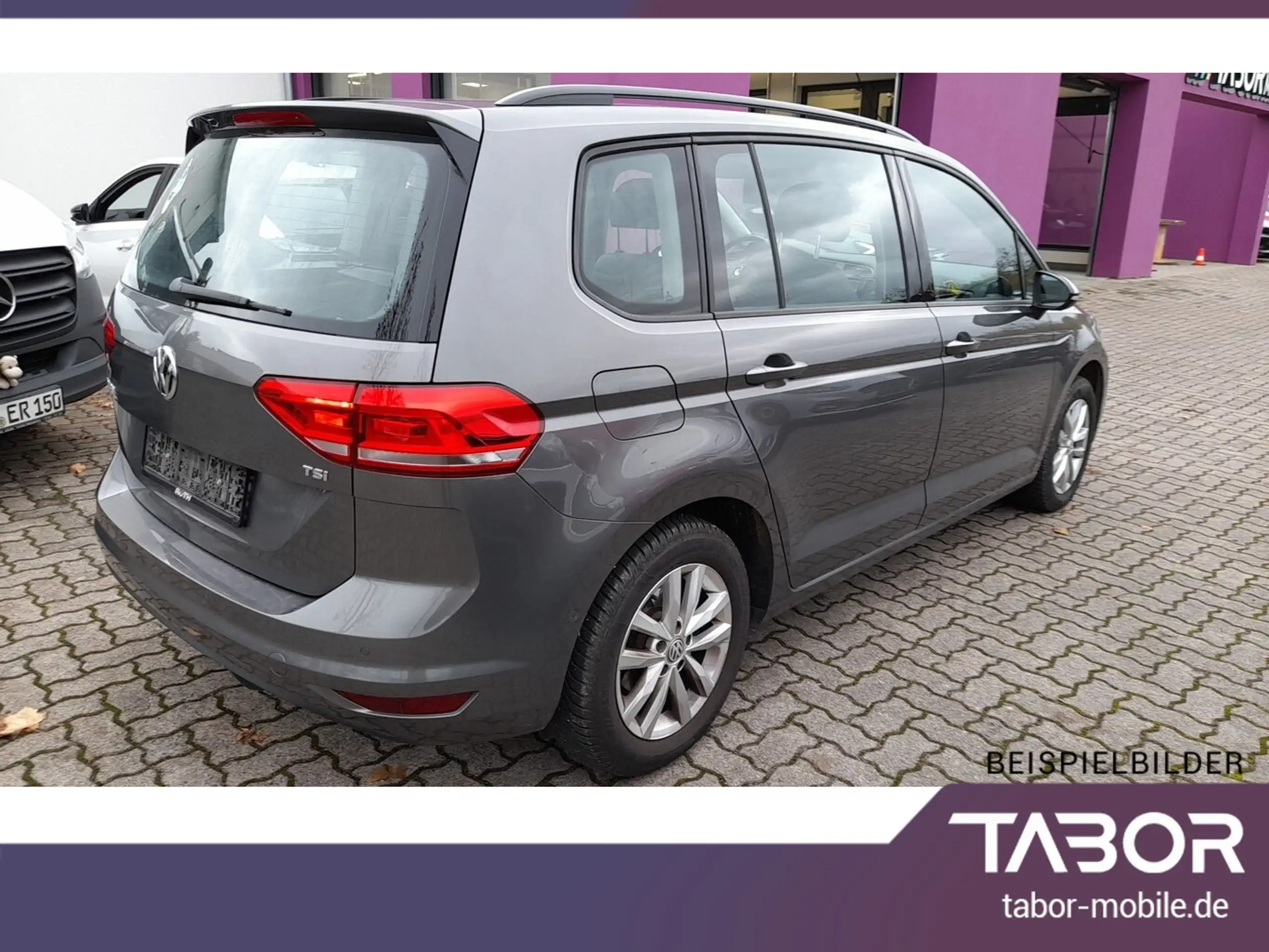 Volkswagen - Touran