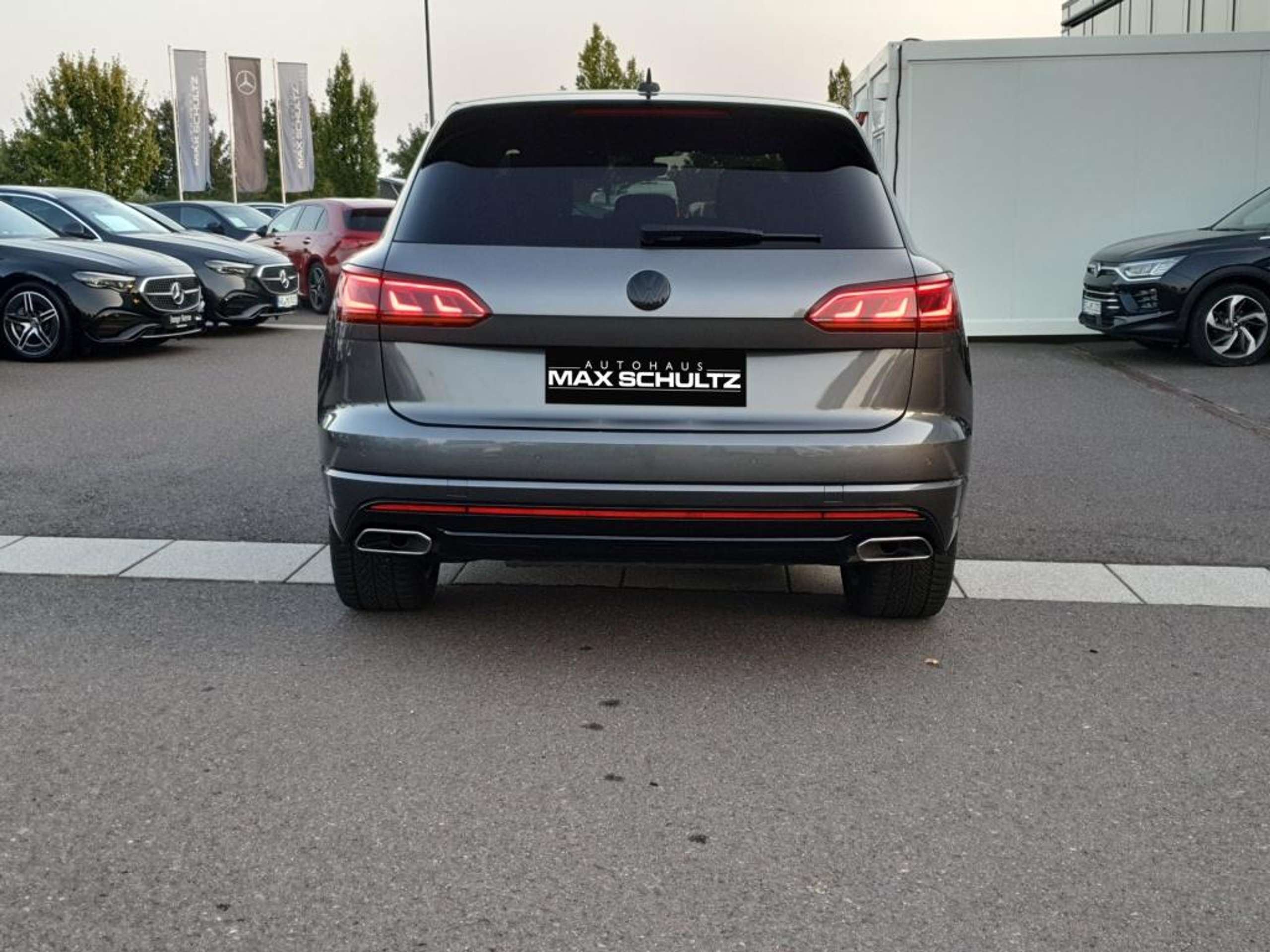 Volkswagen - Touareg