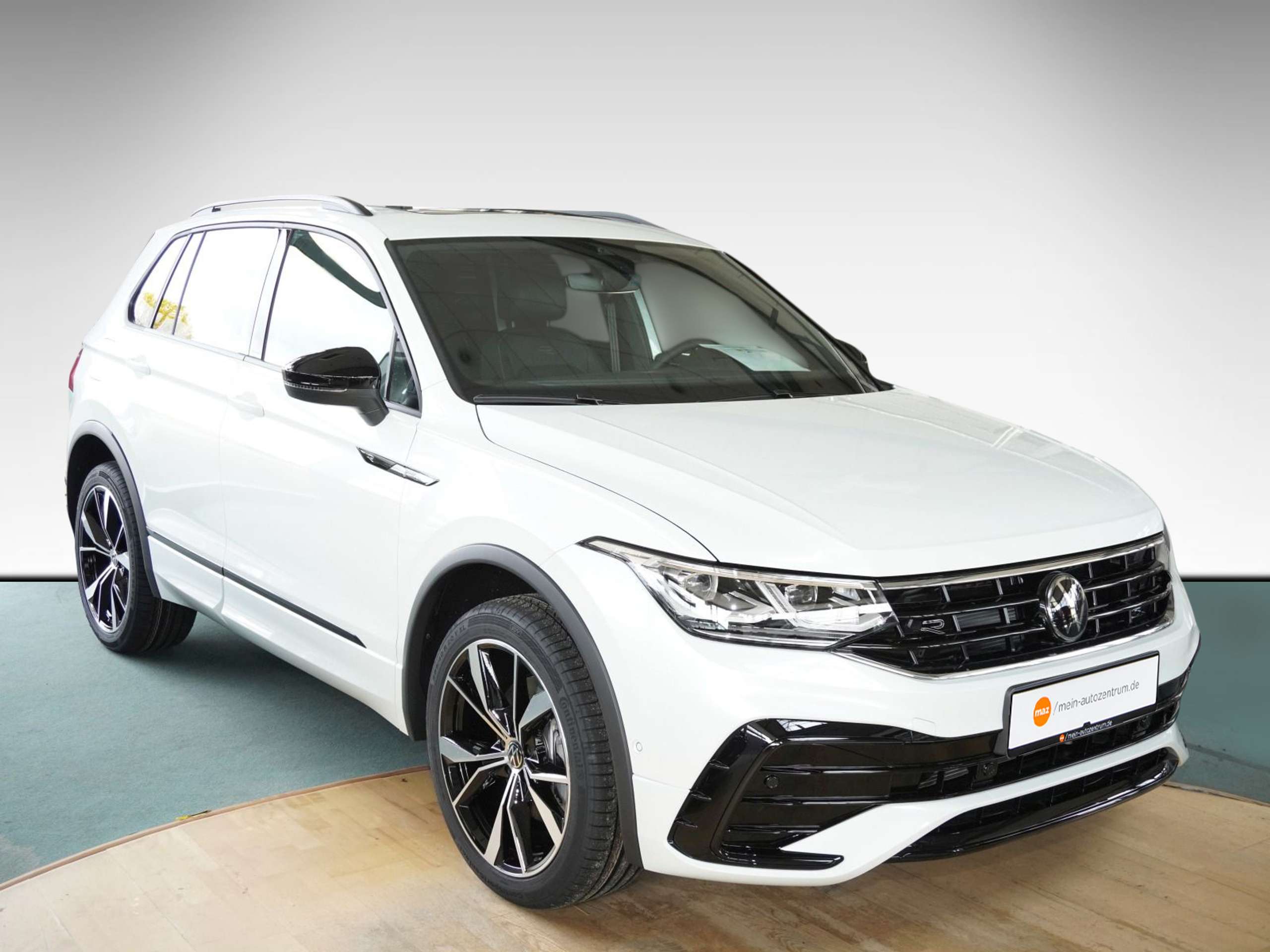 Volkswagen - Tiguan