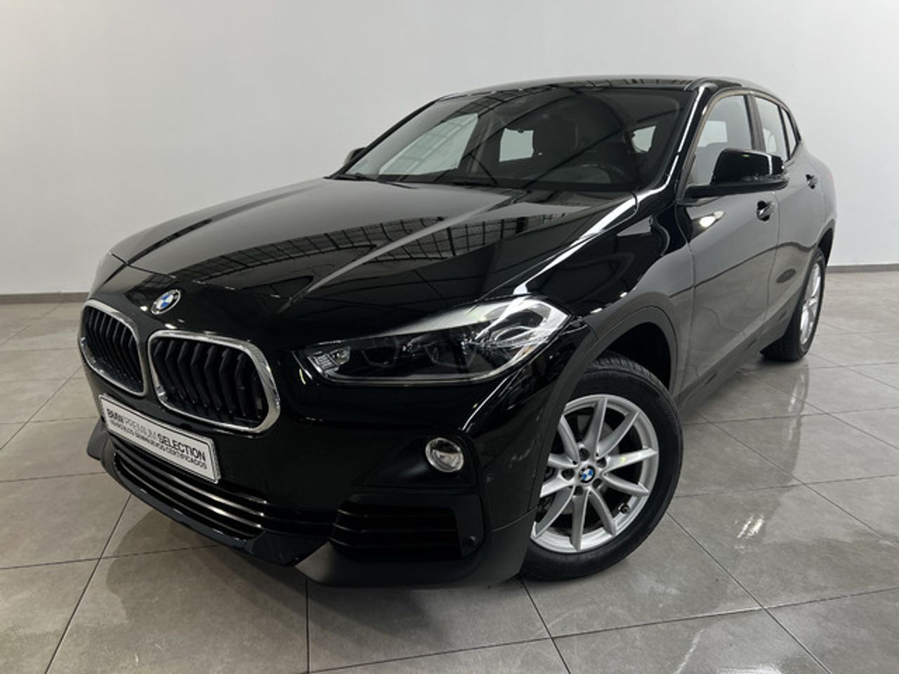 BMW - X2