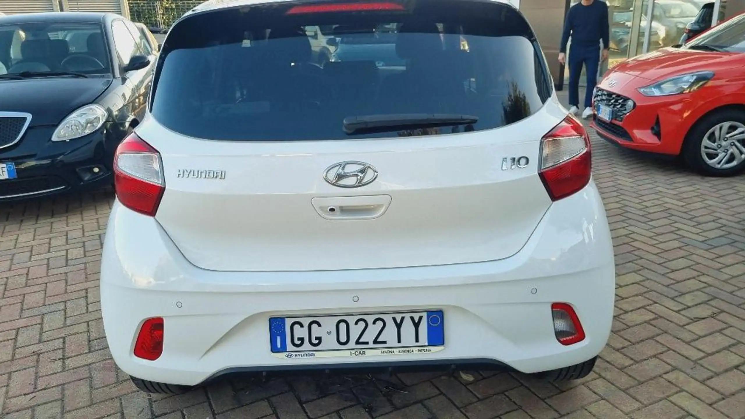 Hyundai - i10