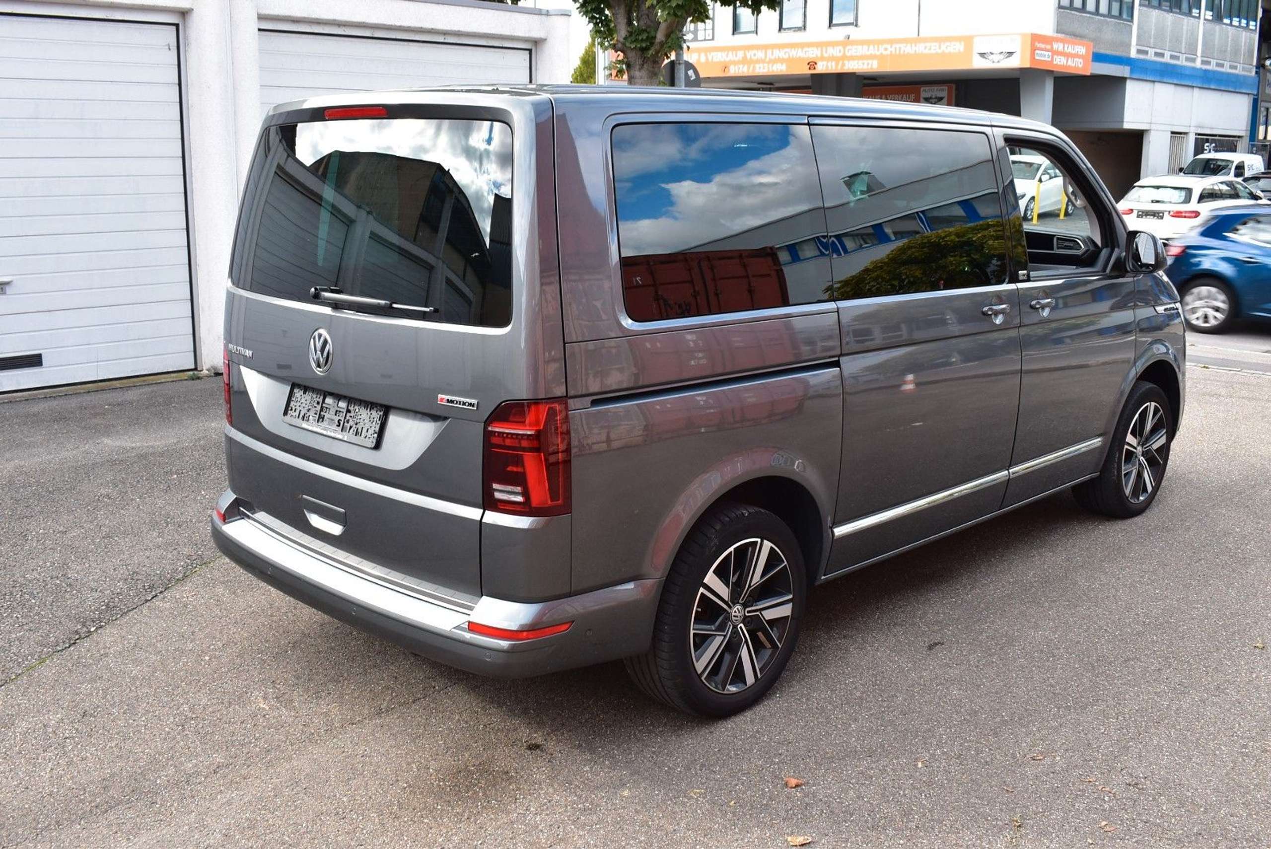 Volkswagen - T6 Multivan