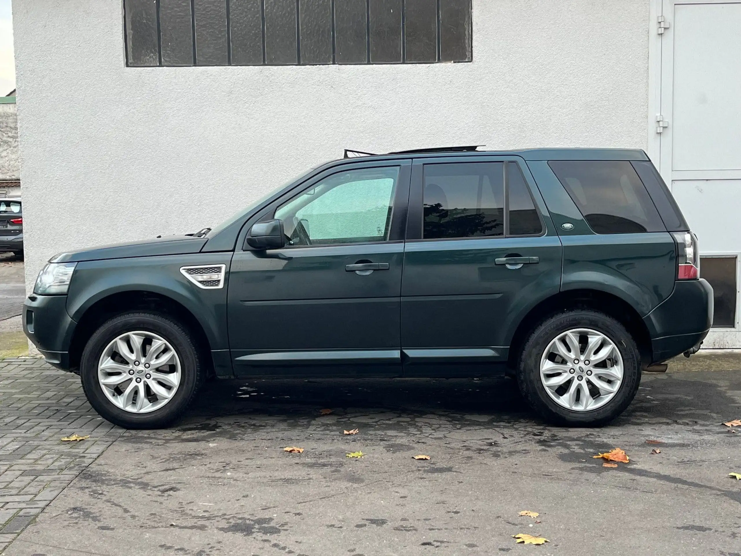 Land Rover - Freelander