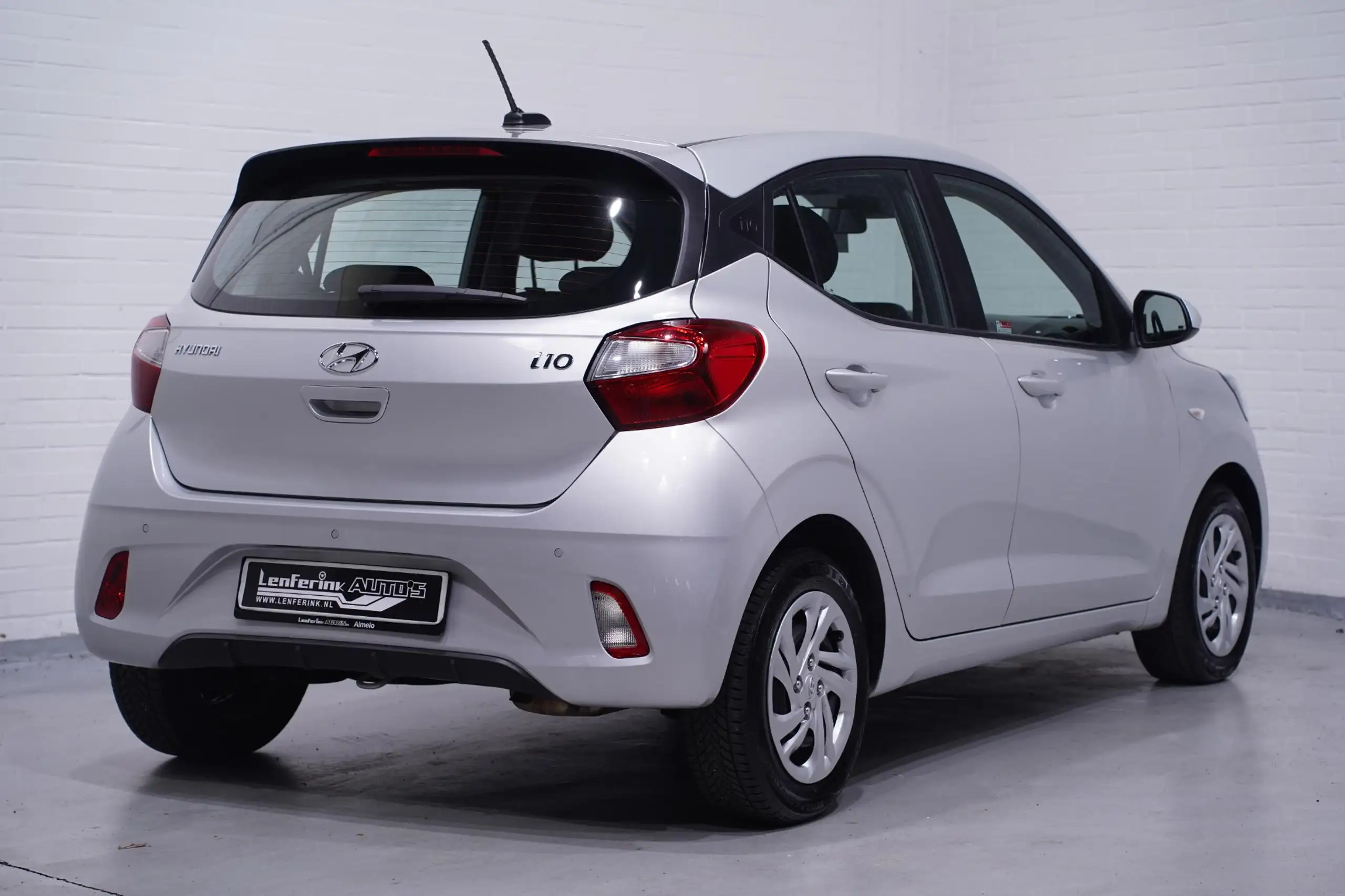 Hyundai - i10