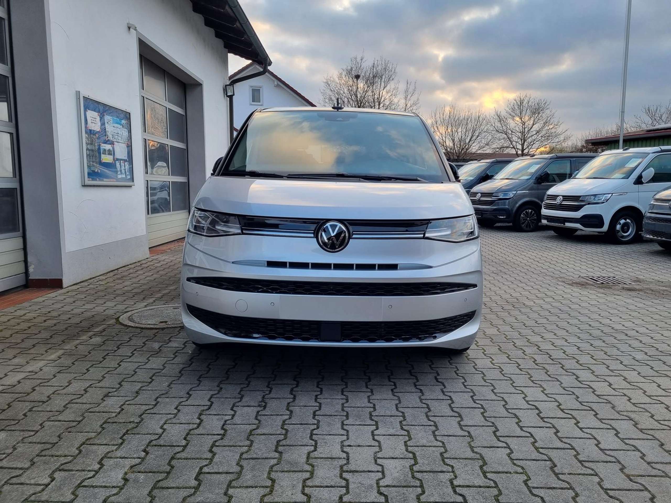 Volkswagen - T7 California