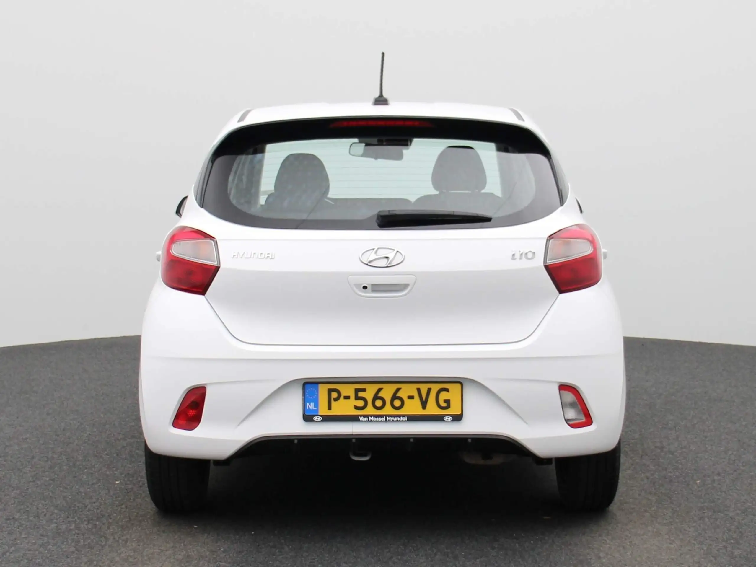 Hyundai - i10