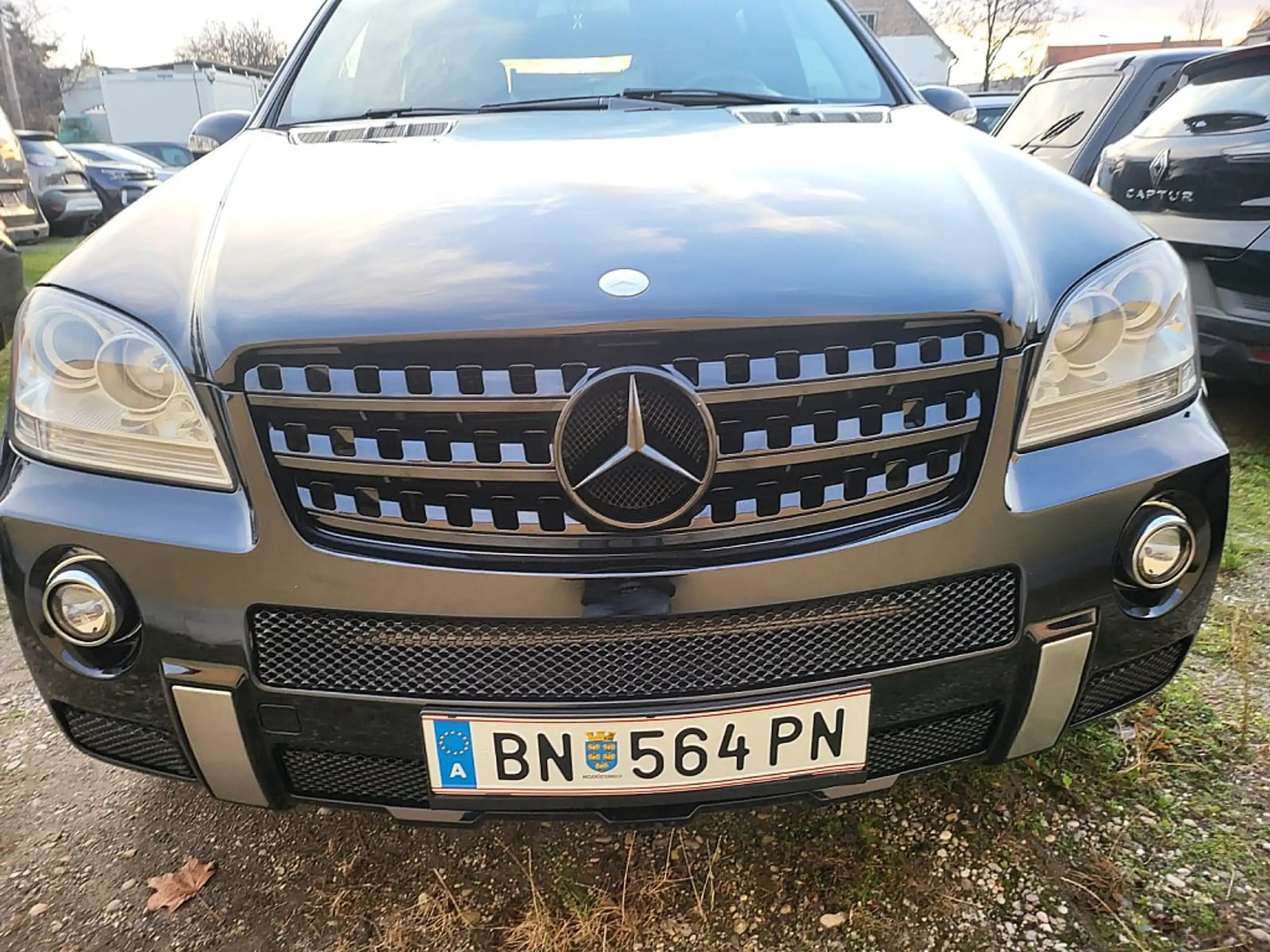 Mercedes-Benz - ML 350