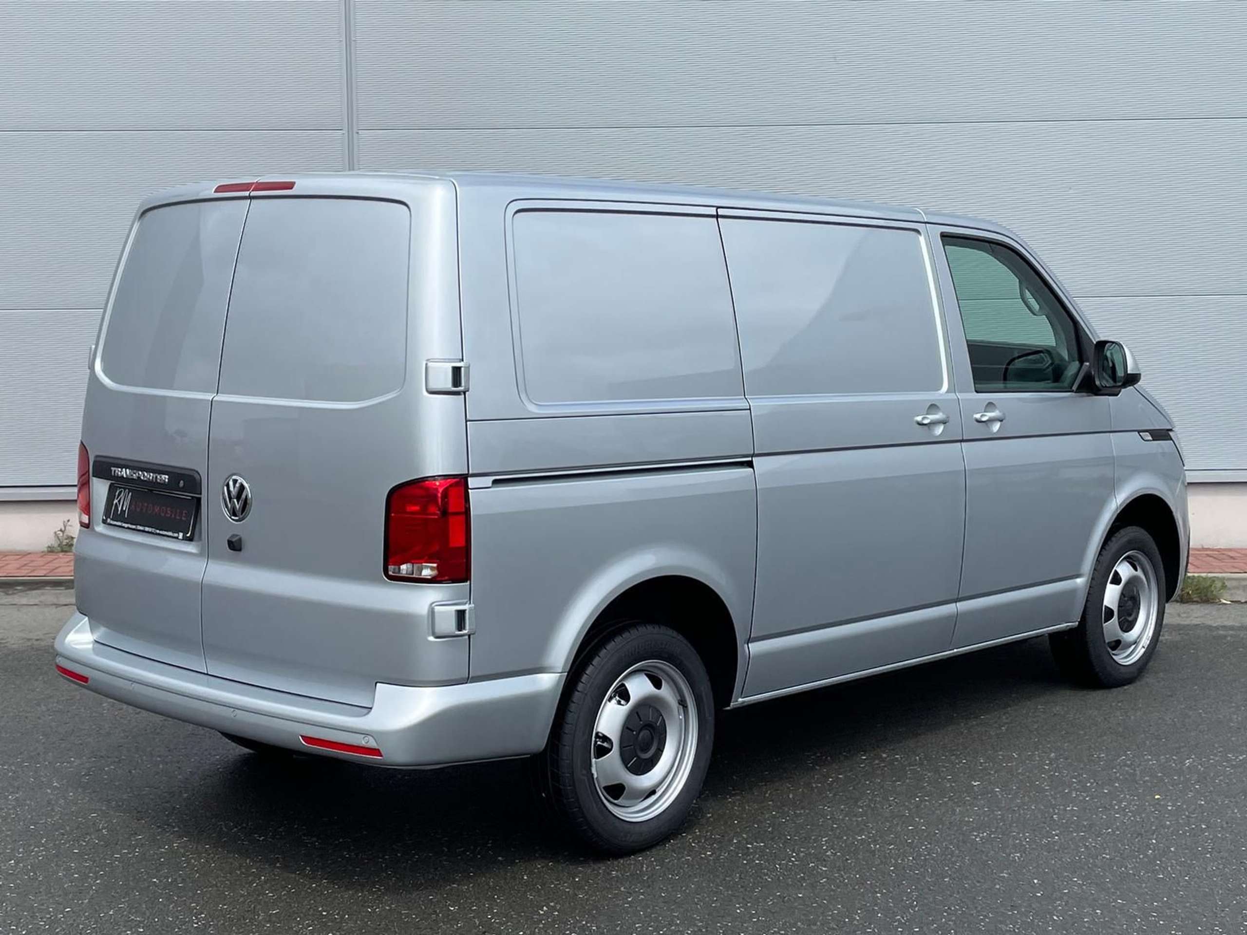 Volkswagen - T6 Transporter