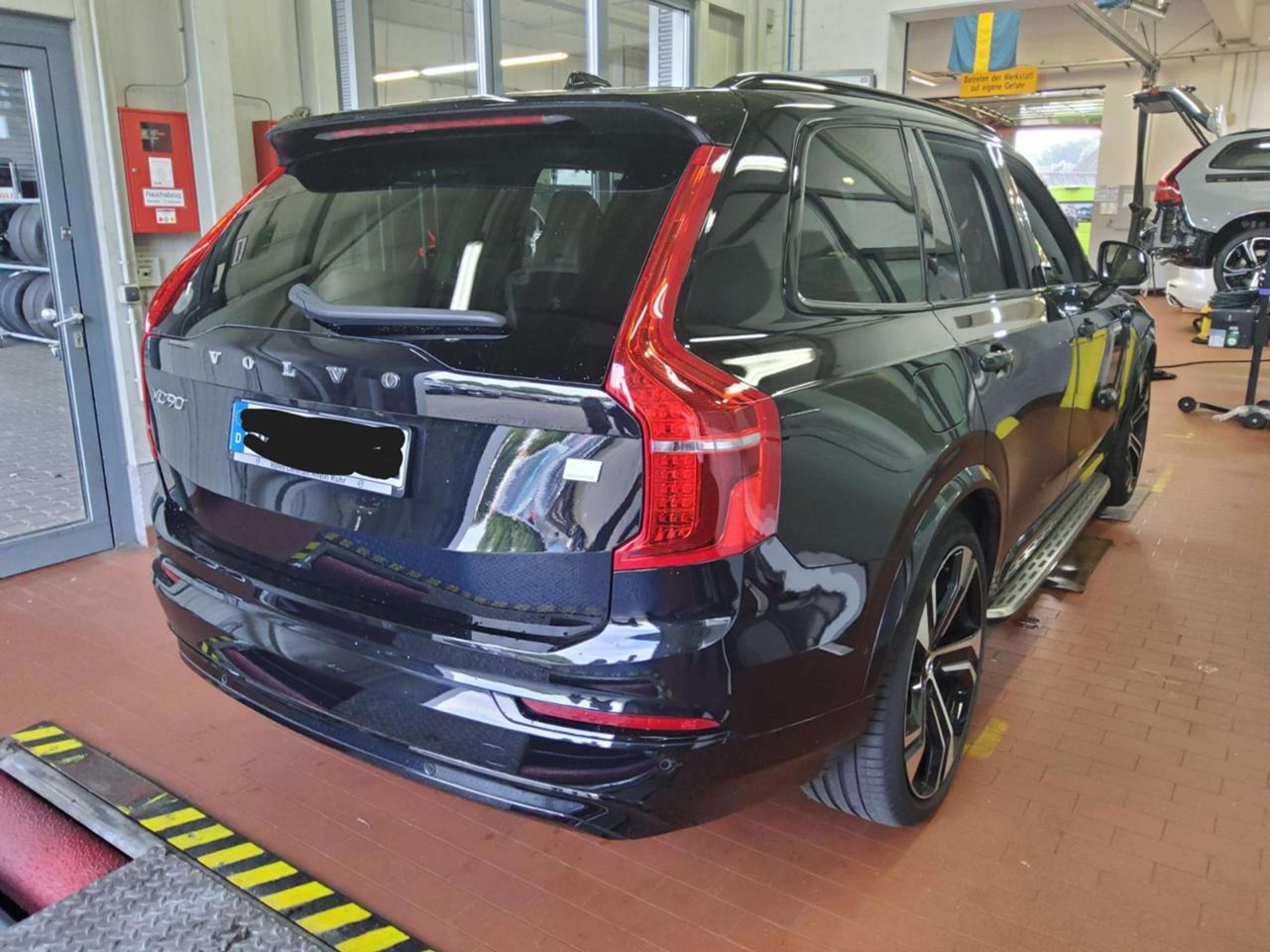 Volvo - XC90