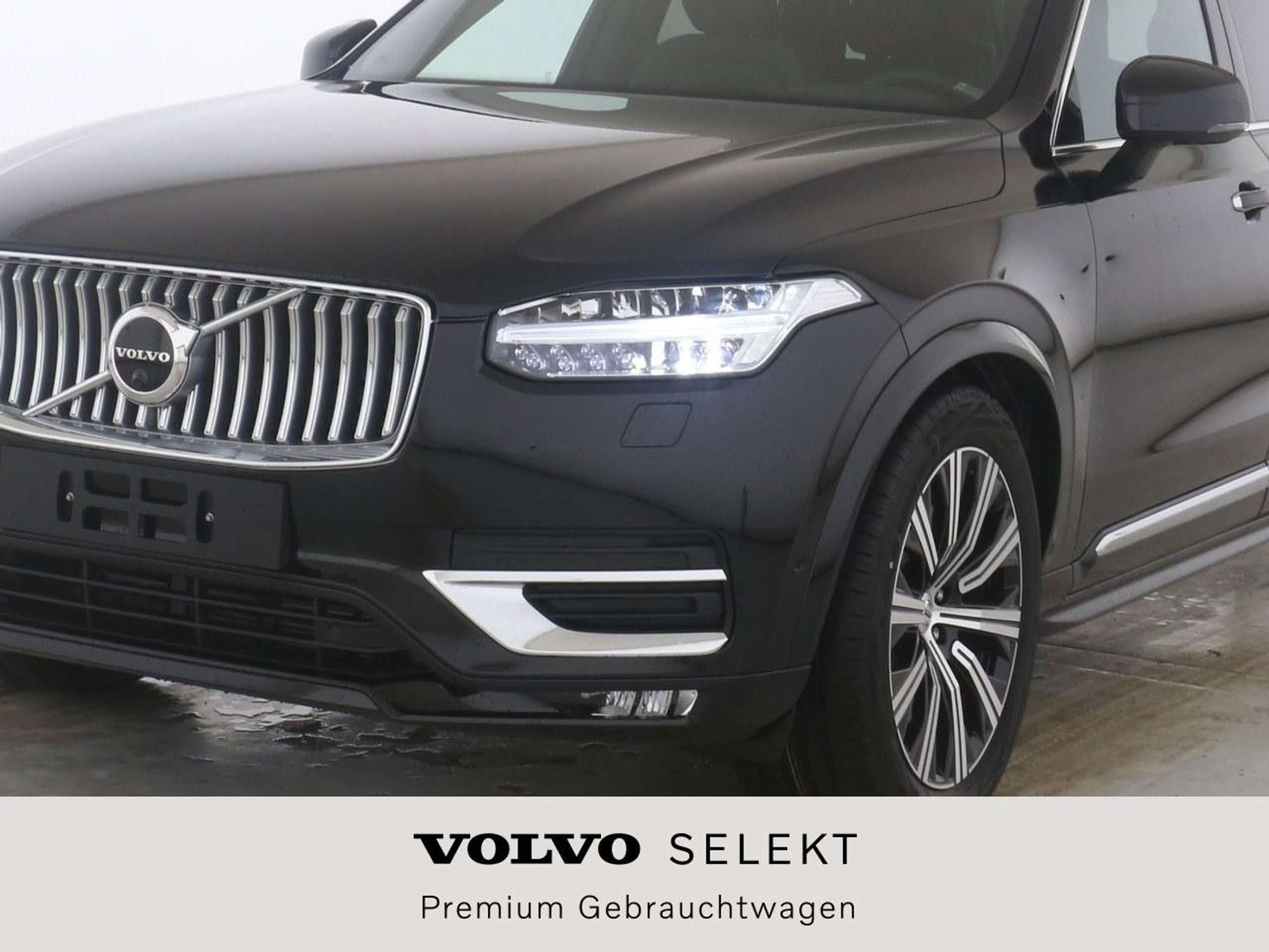 Volvo - XC90