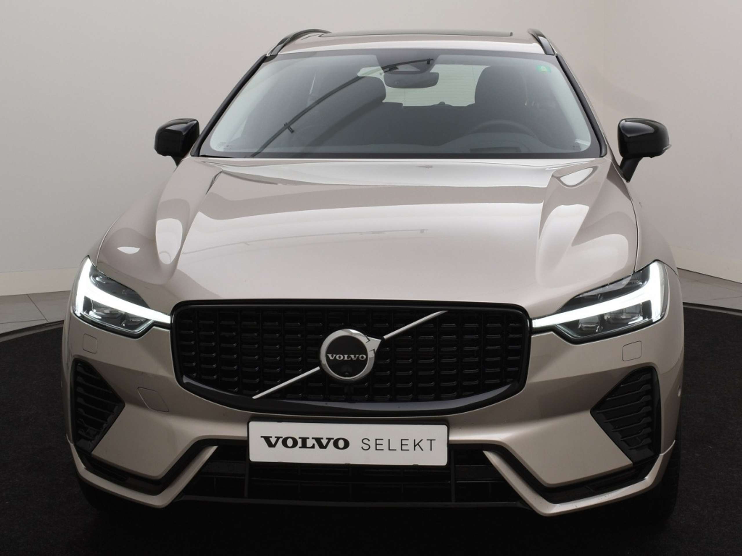 Volvo - XC60