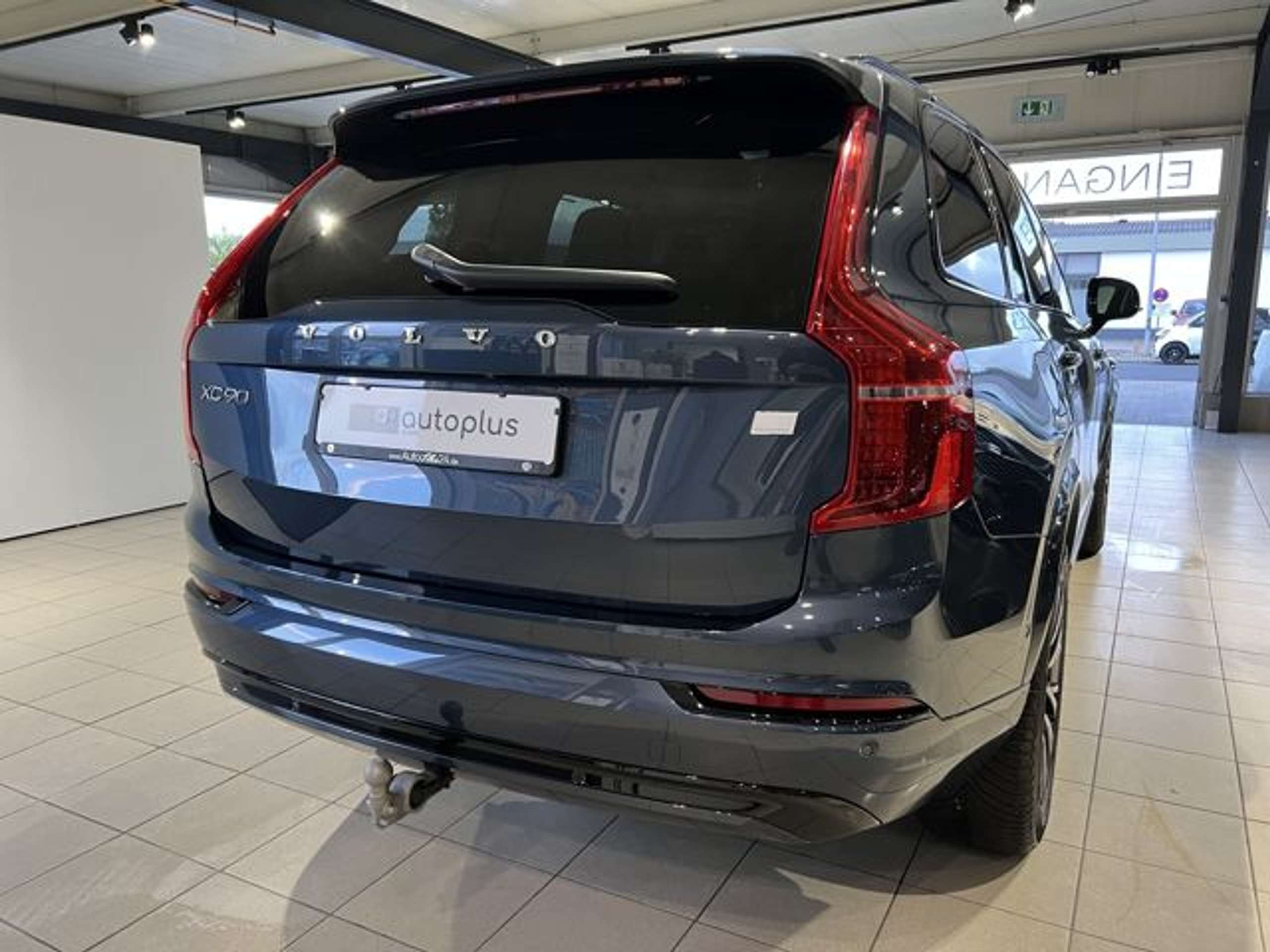 Volvo - XC90