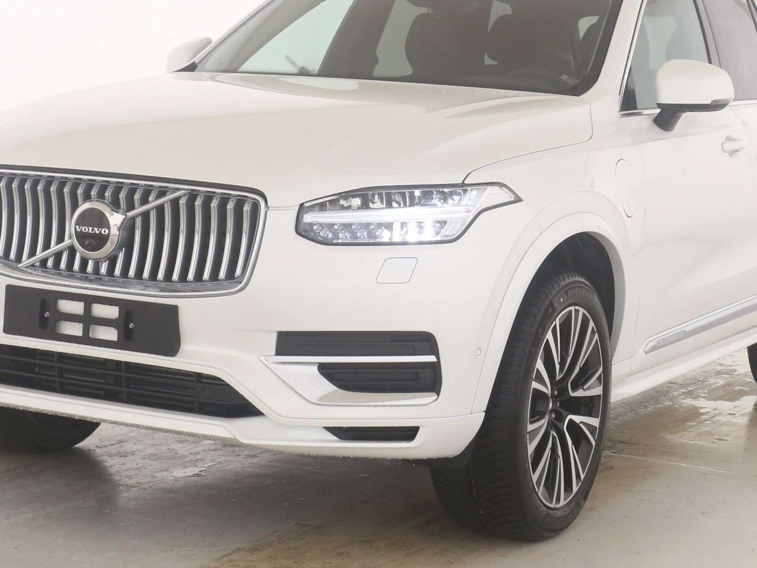 Volvo - XC90