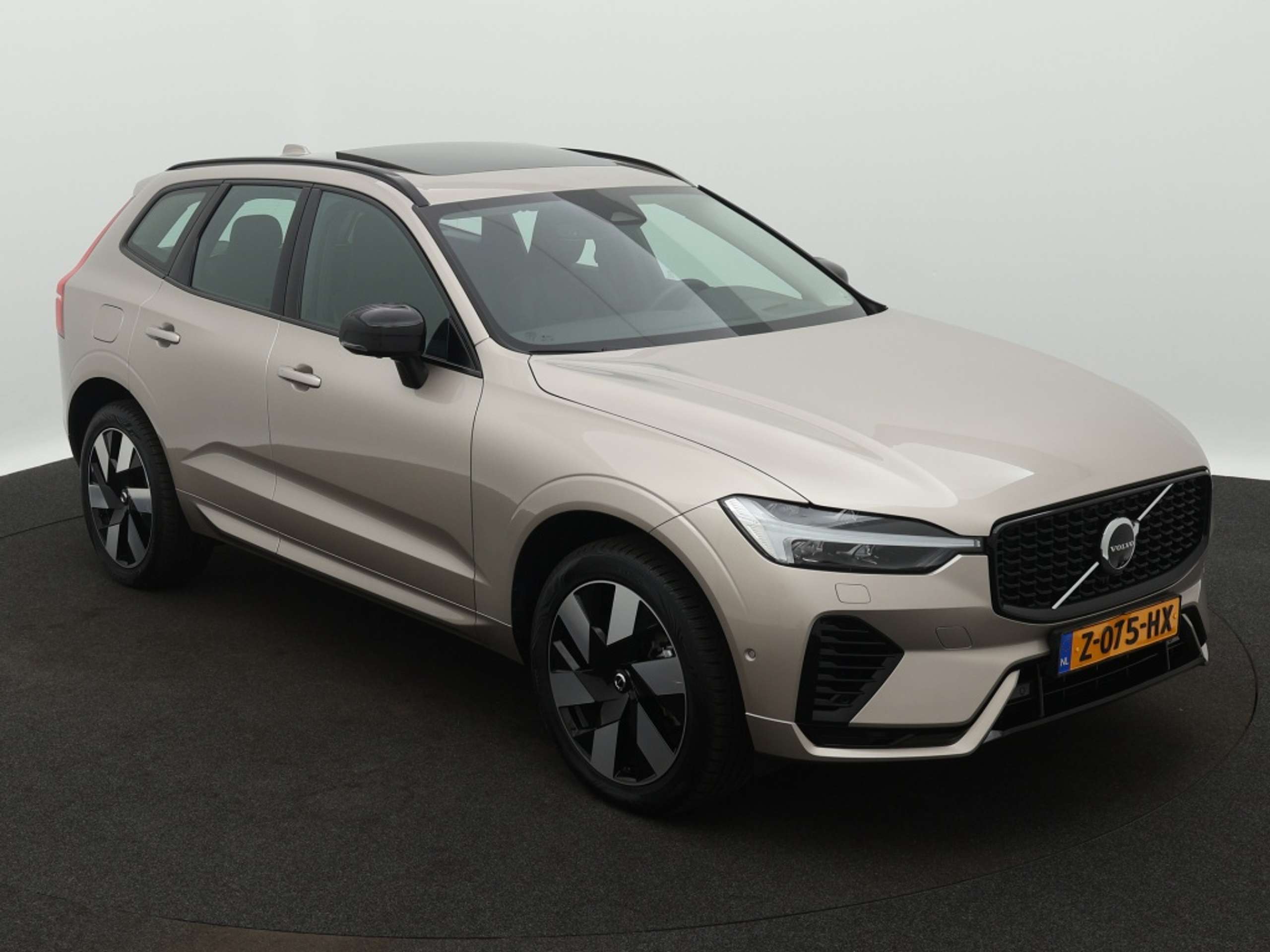 Volvo - XC60