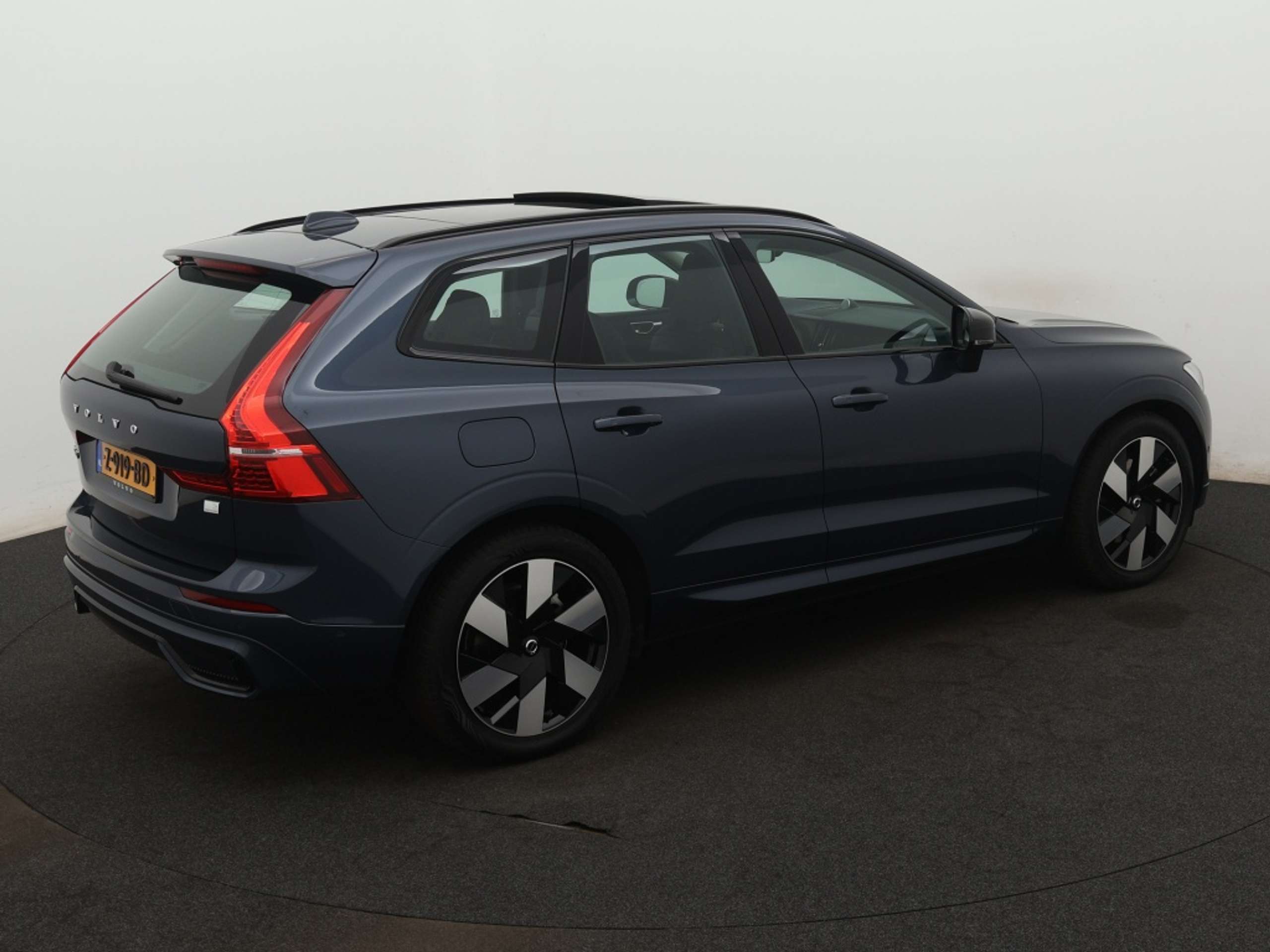 Volvo - XC60