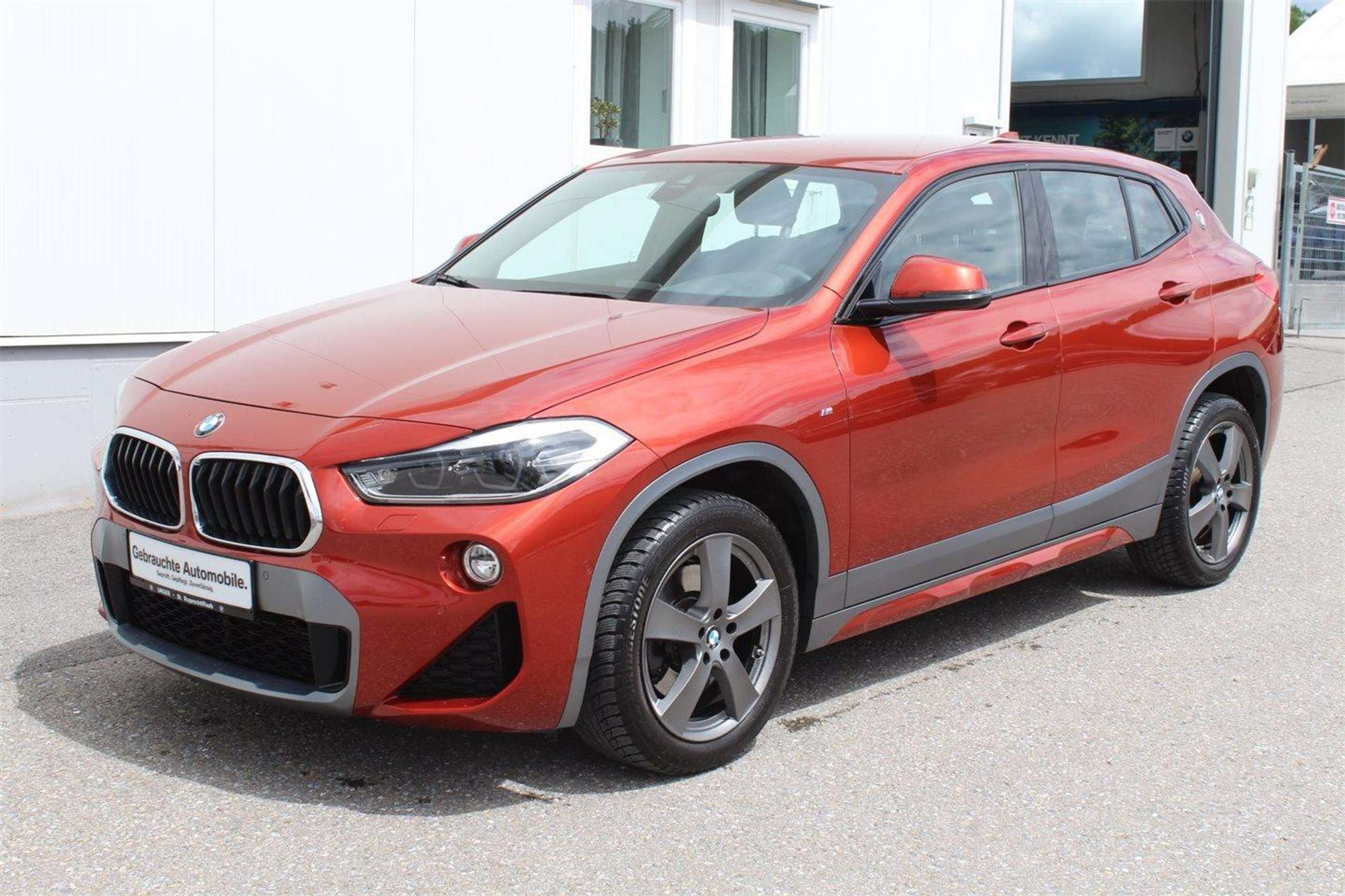 BMW - X2