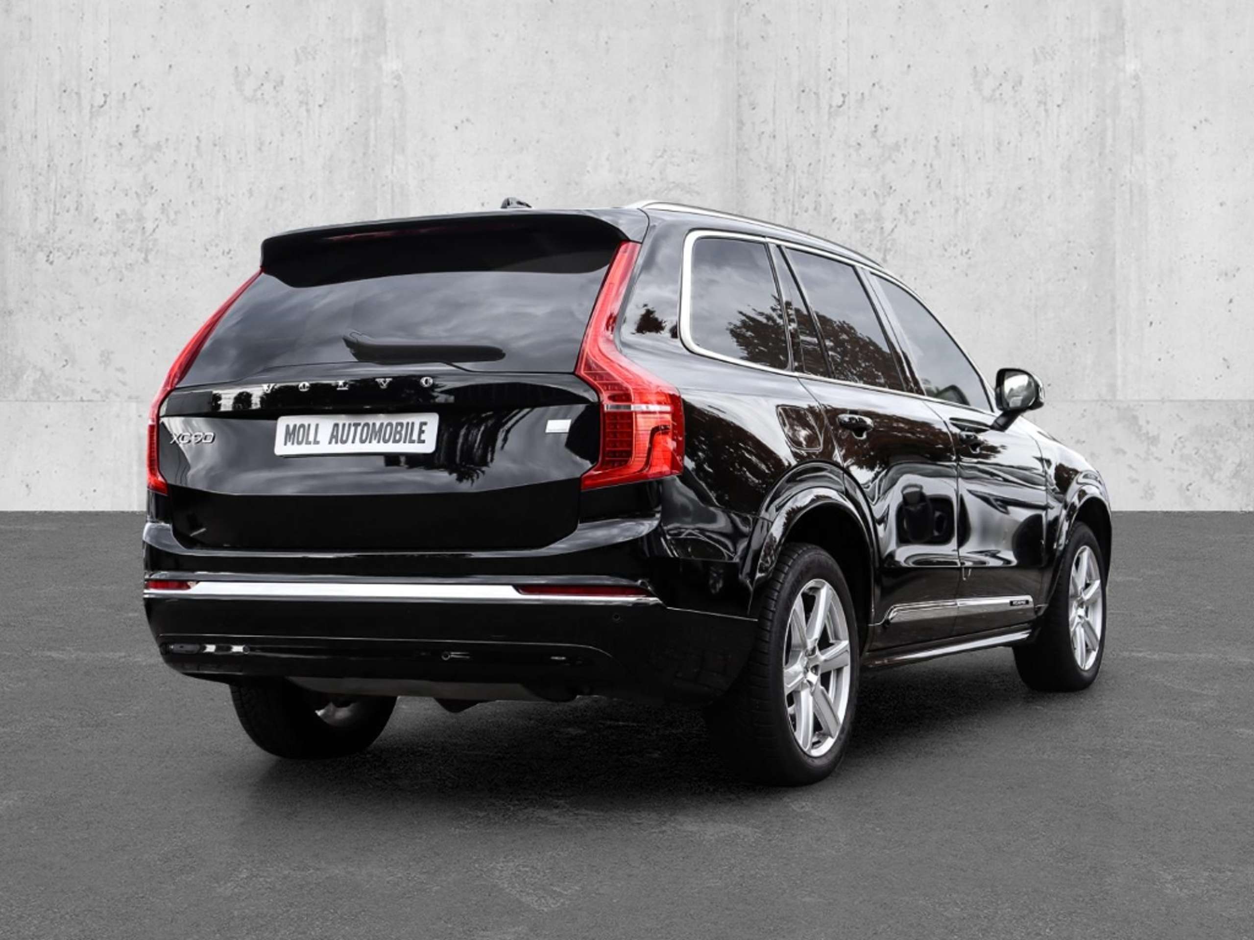 Volvo - XC90