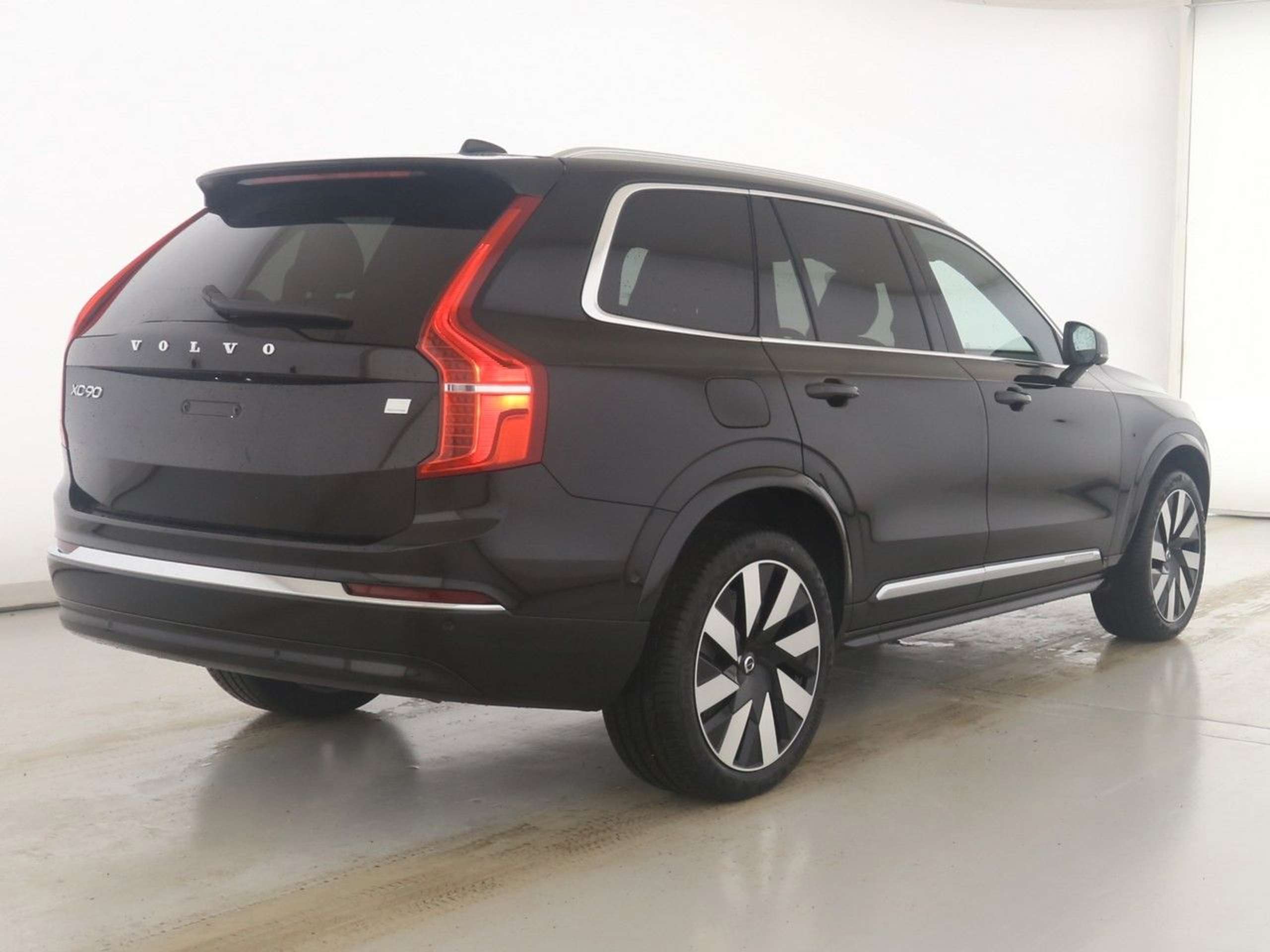 Volvo - XC90