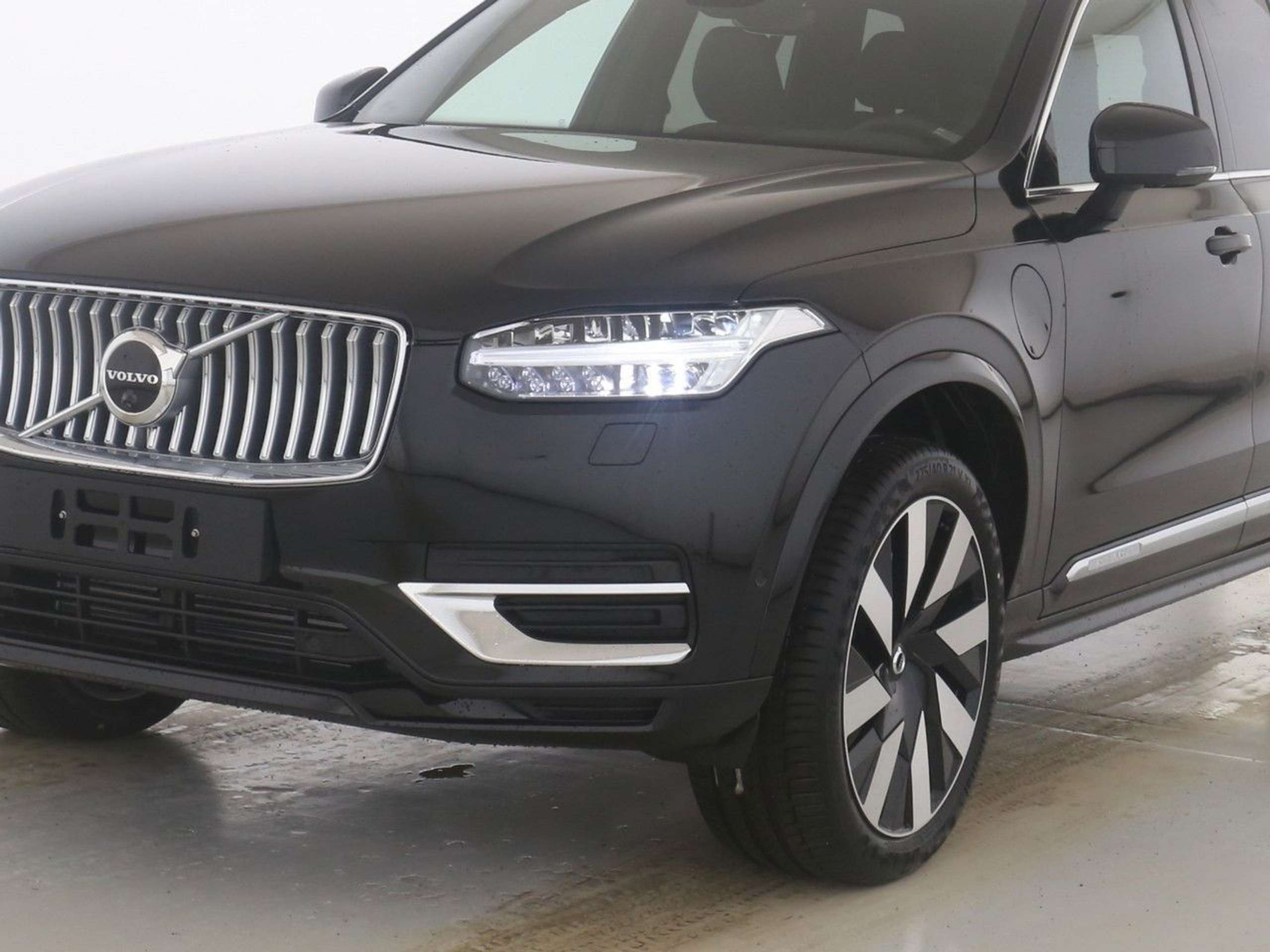 Volvo - XC90