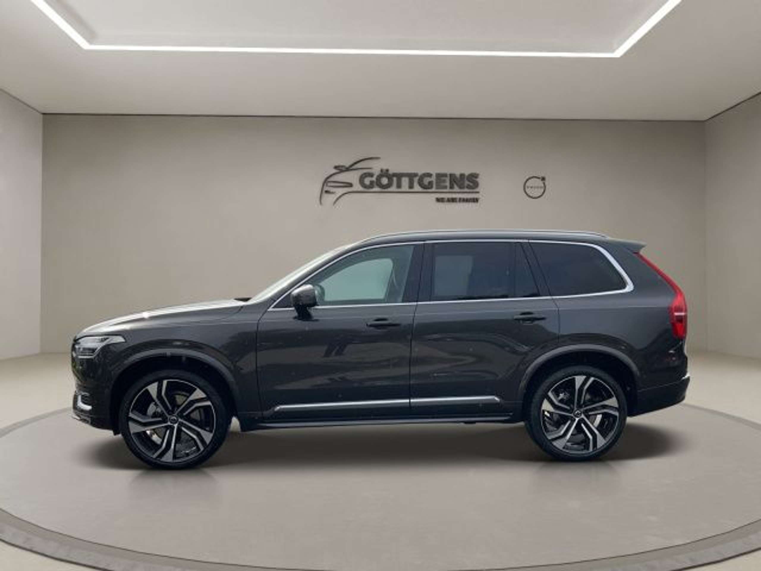 Volvo - XC90