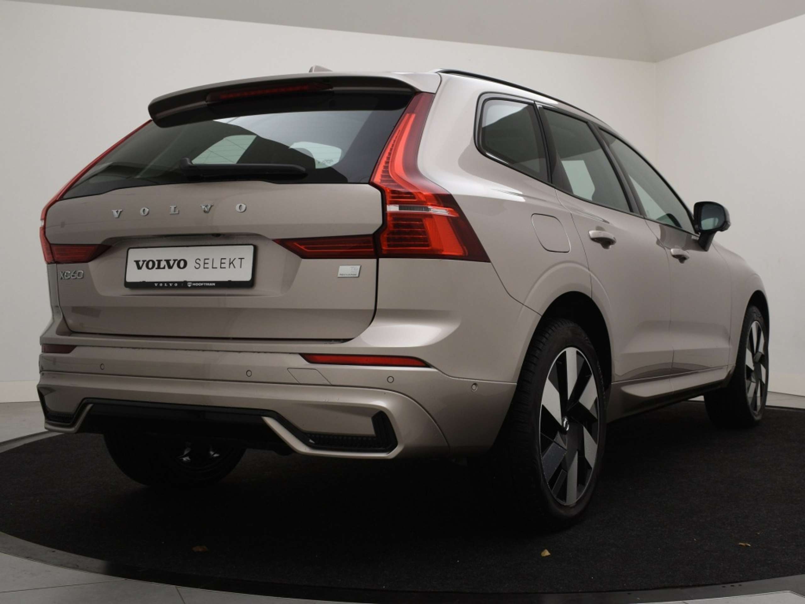 Volvo - XC60