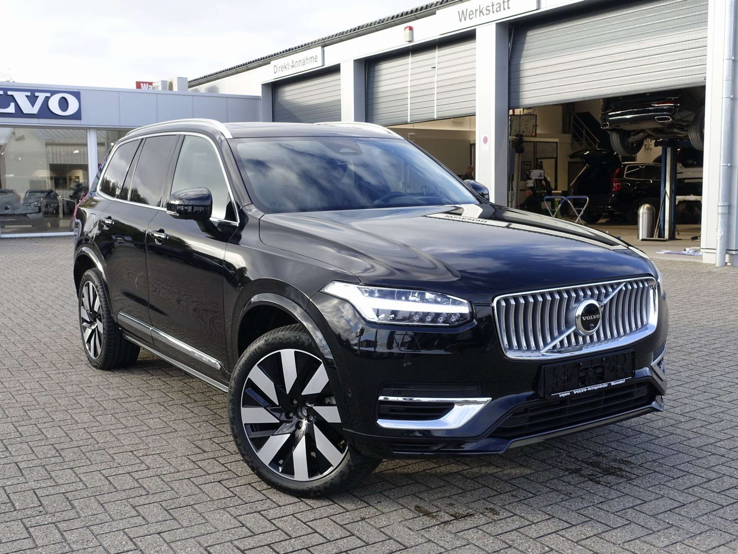 Volvo - XC90