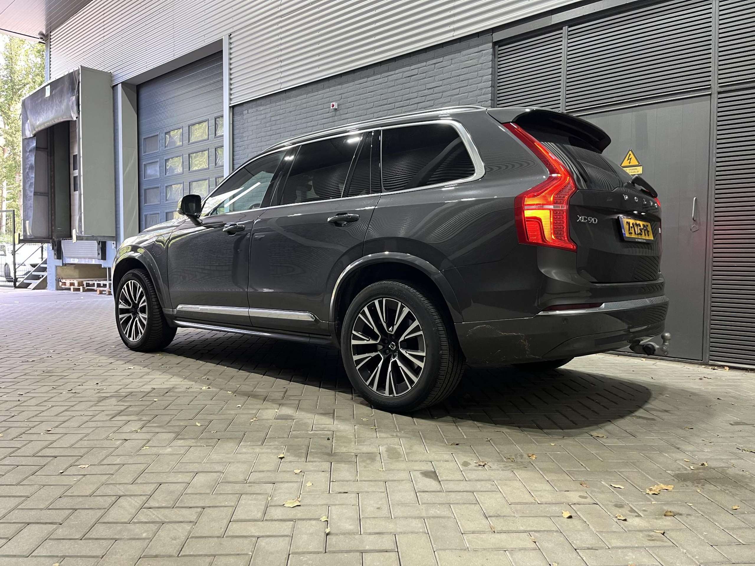 Volvo - XC90