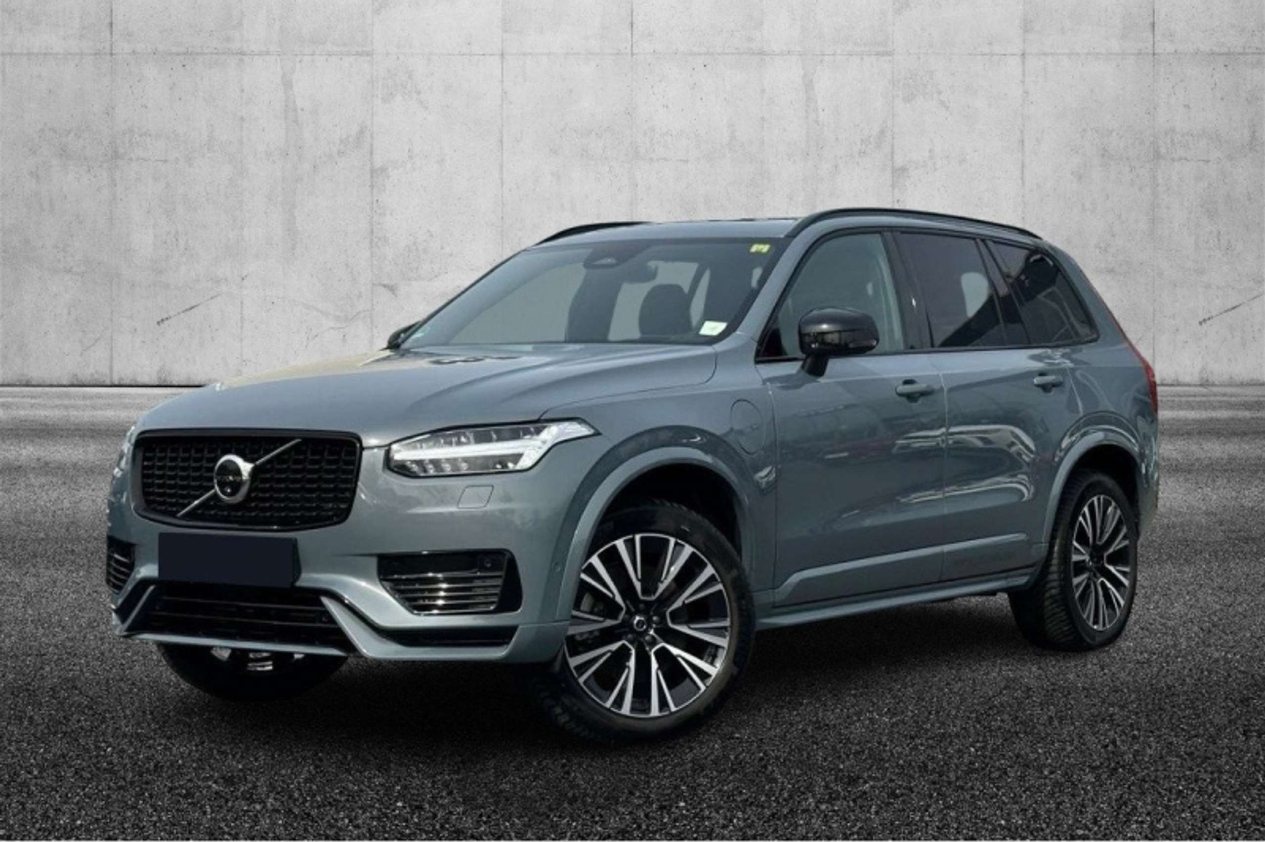 Volvo - XC90