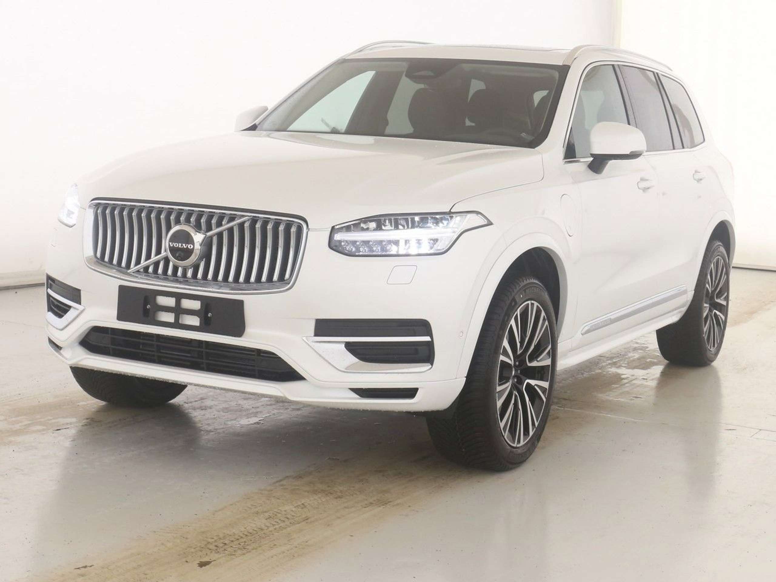 Volvo - XC90